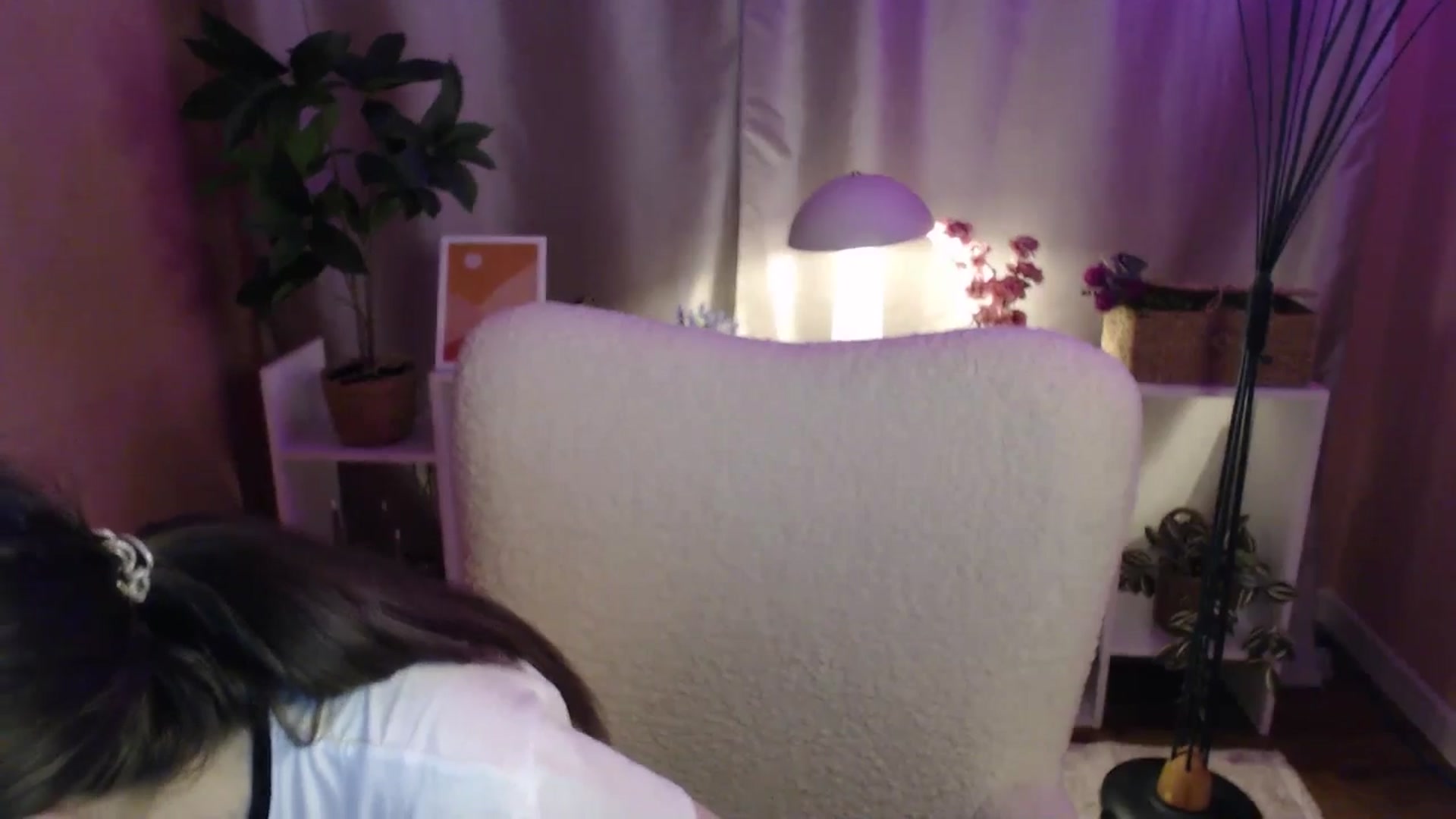Gallery image thumbnail from MistyBree's myfreecams stream on, 04/16/2026, 10:27 image 6 of 20