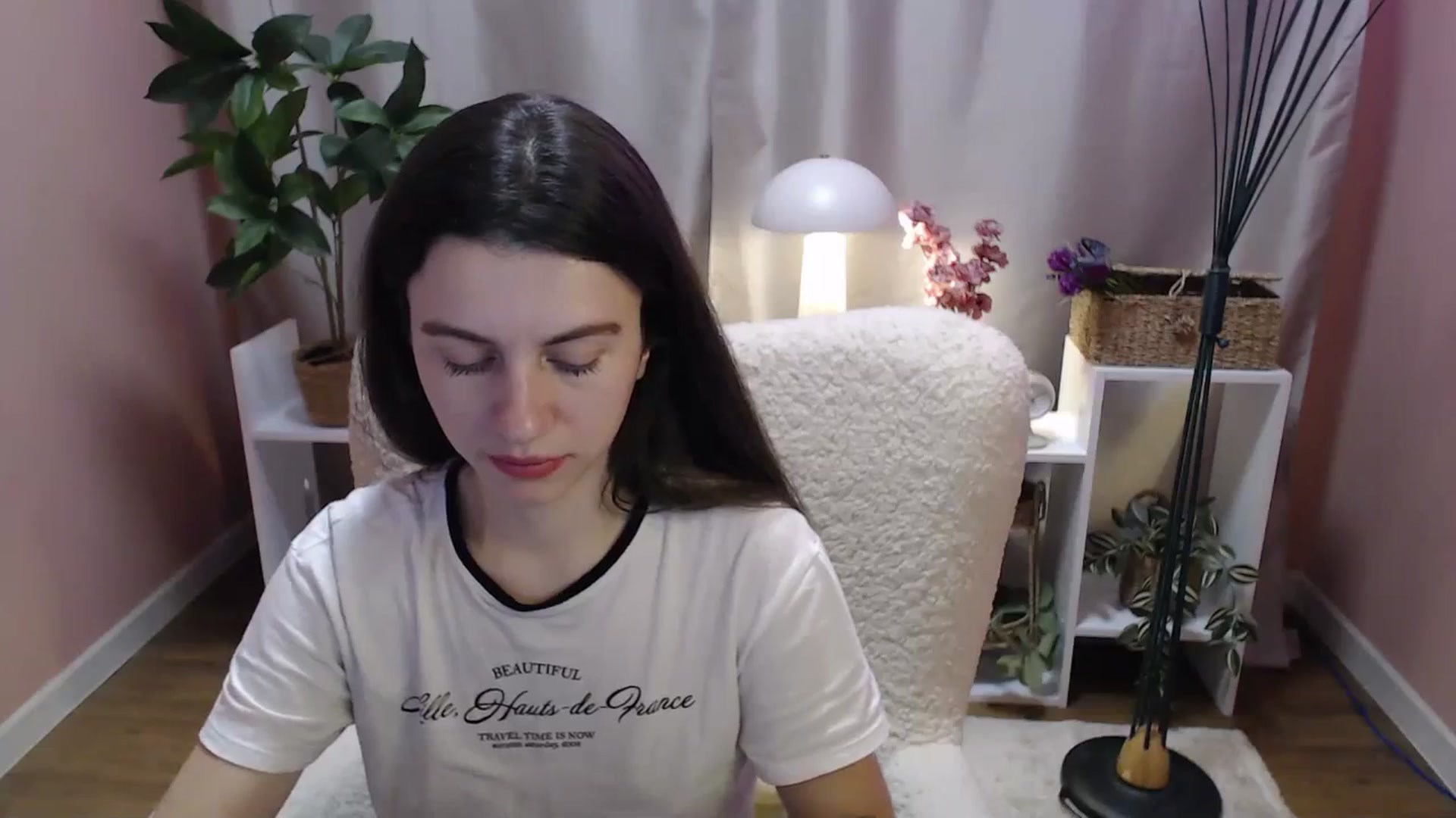 Gallery image thumbnail from MistyBree's myfreecams stream on, 04/16/2026, 11:38 image 7 of 20