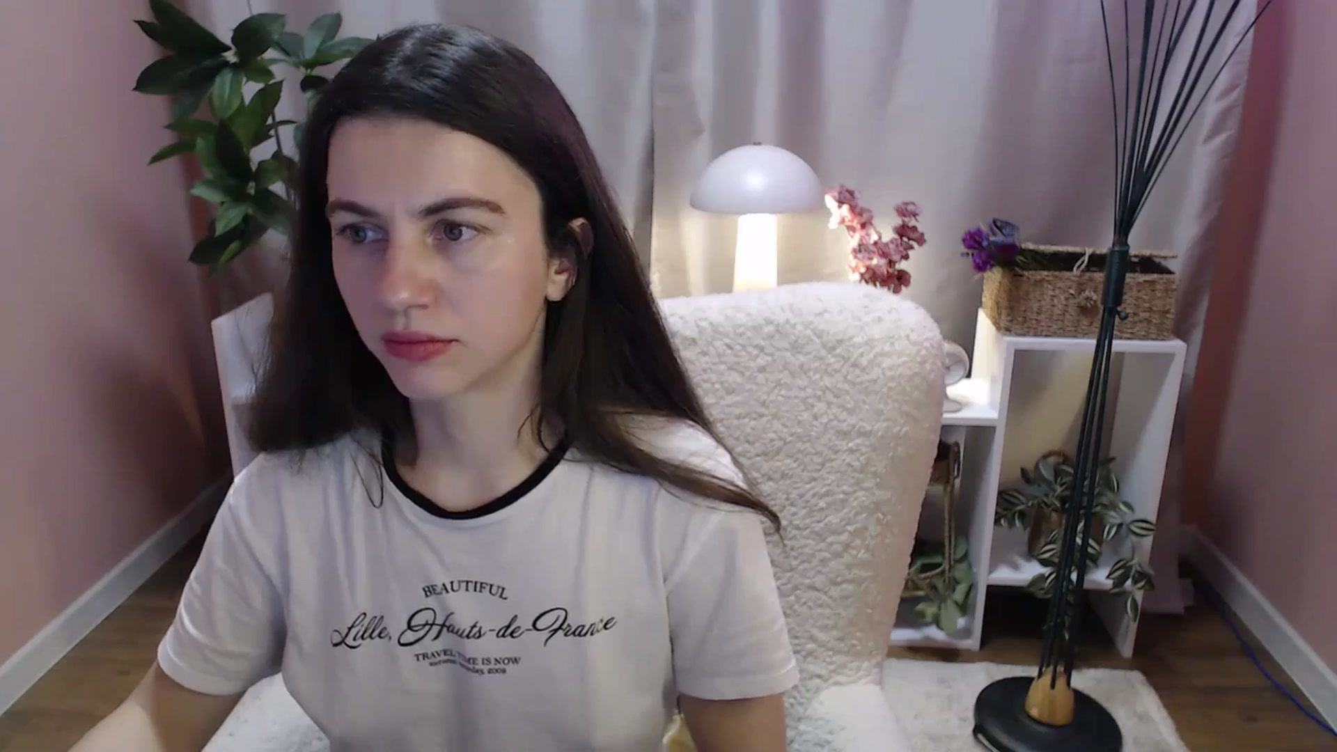 Gallery image thumbnail from MistyBree's myfreecams stream on, 04/16/2026, 11:38 image 17 of 20