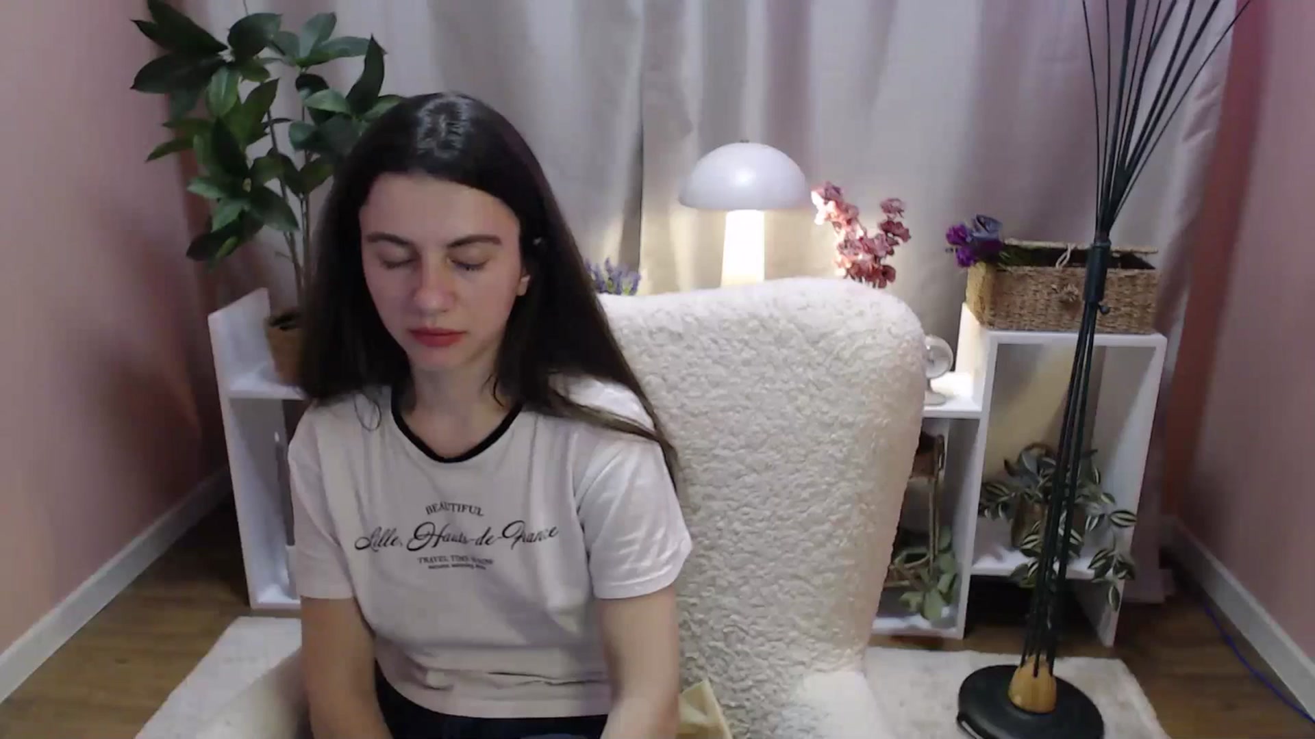 Gallery image thumbnail from MistyBree's myfreecams stream on, 04/16/2026, 11:38 image 14 of 20