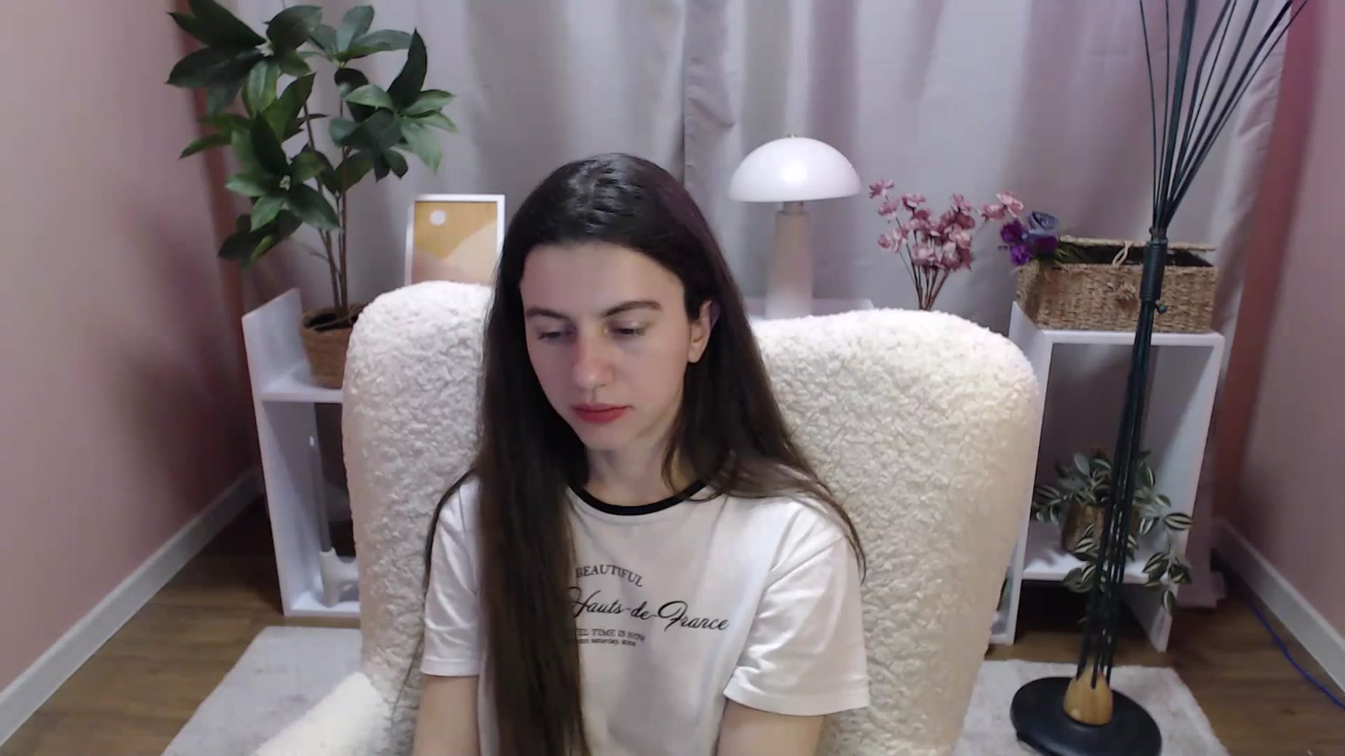 Gallery image thumbnail from MistyBree's myfreecams stream on, 04/16/2026, 13:28 image 11 of 20