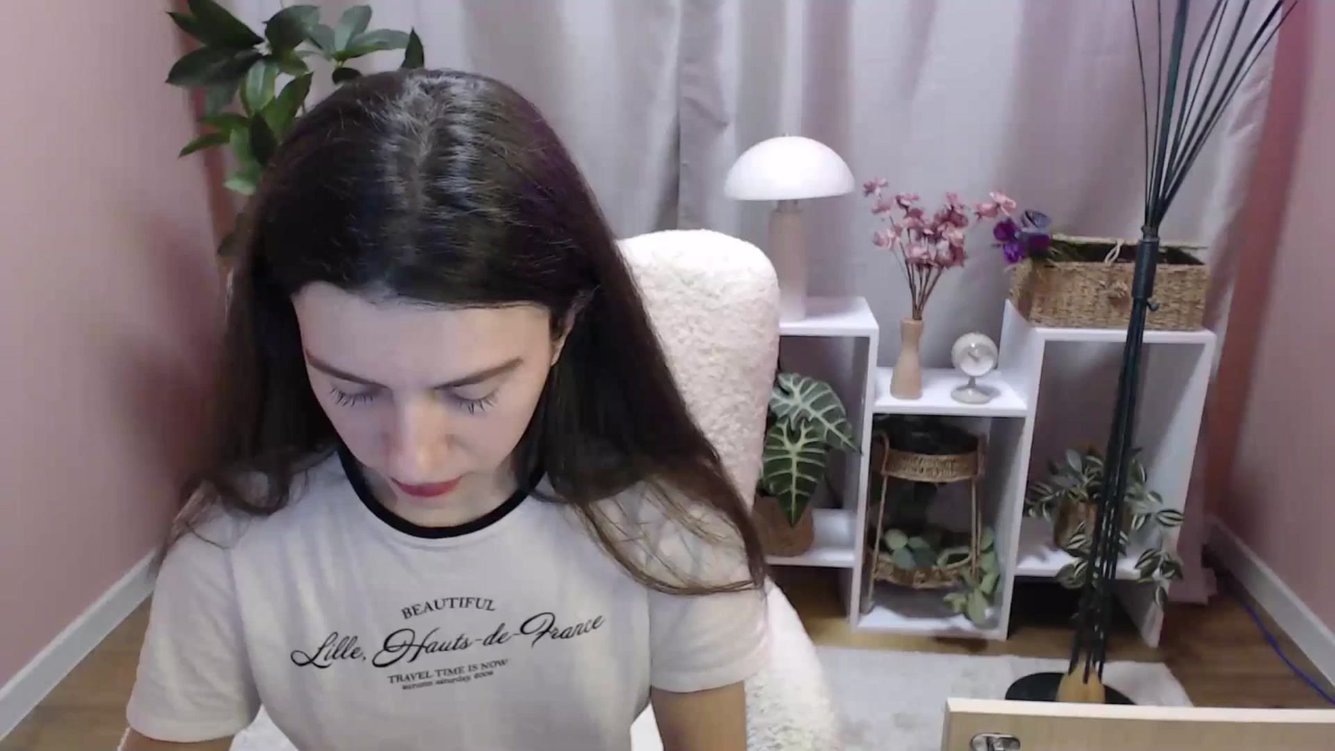 Gallery image thumbnail from MistyBree's myfreecams stream on, 04/16/2026, 13:28 image 14 of 20