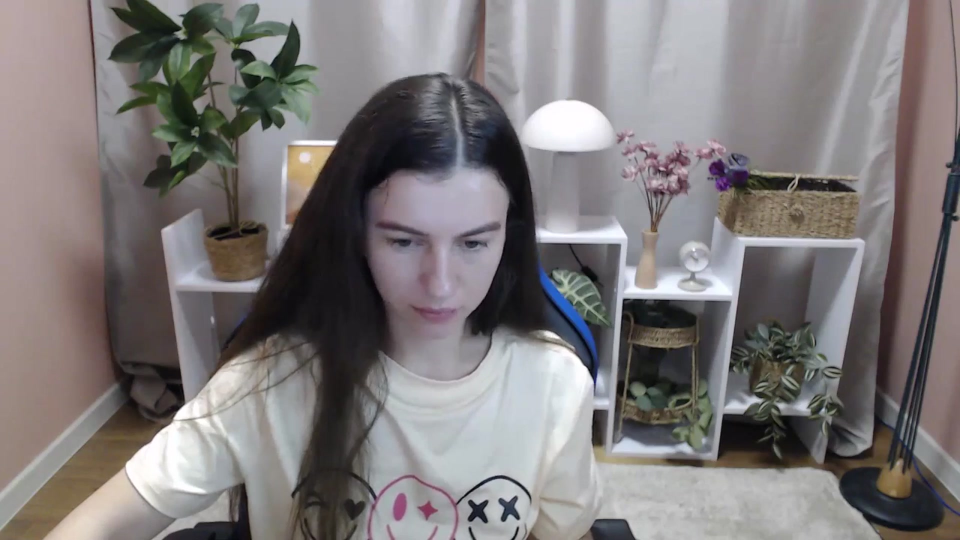 Gallery image thumbnail from MistyBree's myfreecams stream on, 04/19/2026, 10:11 image 5 of 20