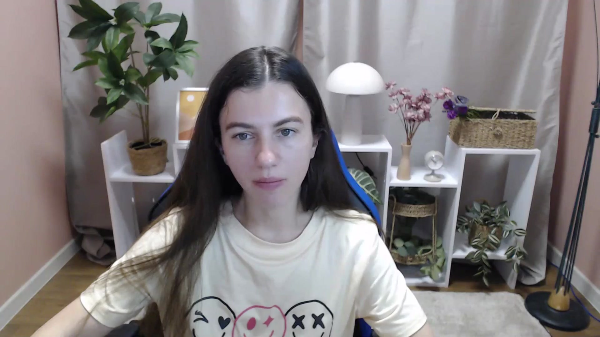 Gallery image thumbnail from MistyBree's myfreecams stream on, 04/19/2026, 10:11 image 3 of 20