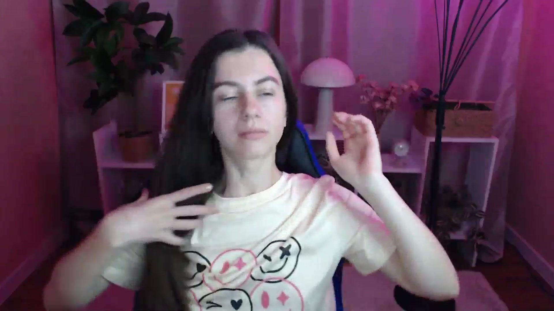 Gallery image thumbnail from MistyBree's myfreecams stream on, 04/19/2026, 10:51 image 4 of 20