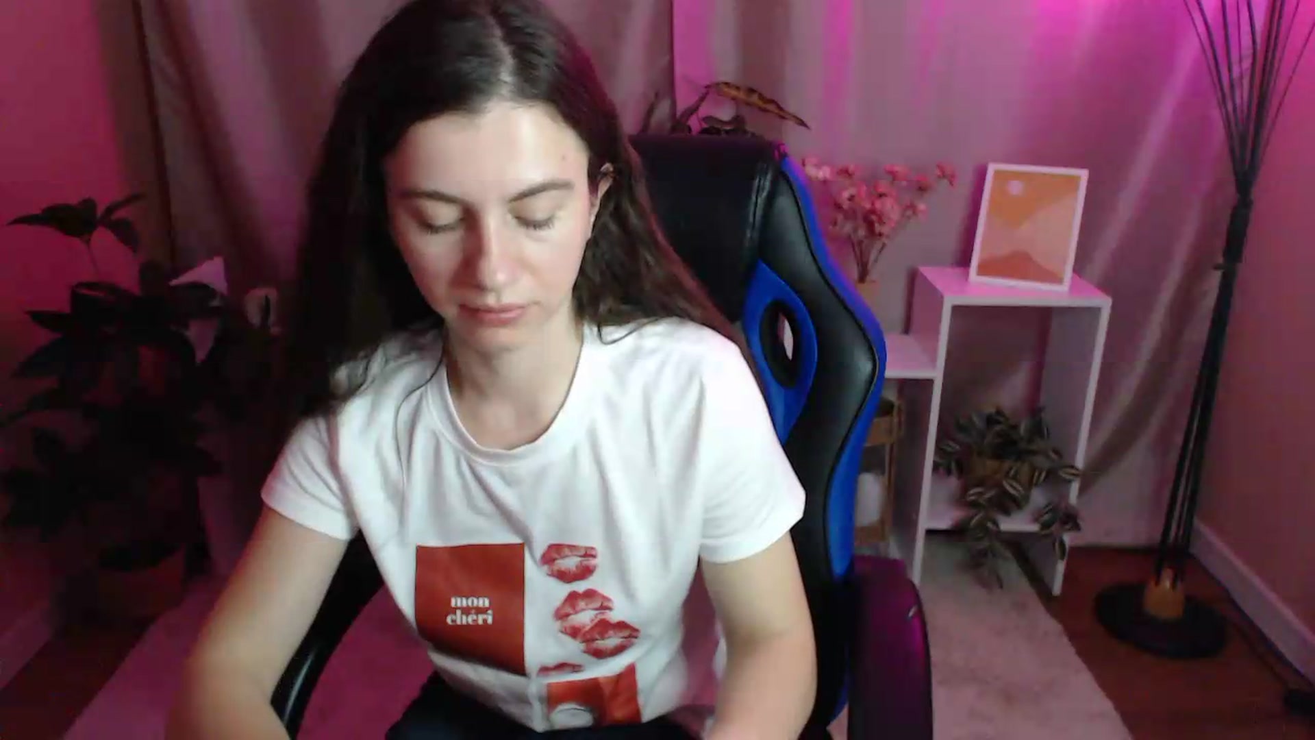 Gallery image thumbnail from MistyBree's myfreecams stream on, 05/01/2026, 10:52 image 6 of 20