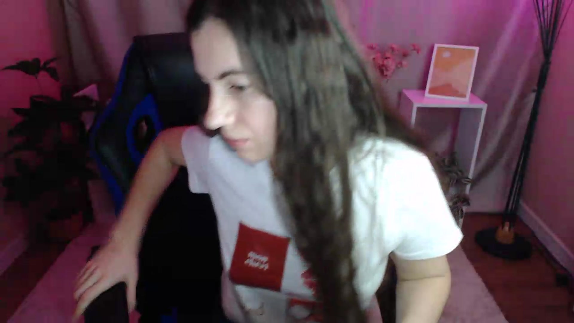 Gallery image thumbnail from MistyBree's myfreecams stream on, 05/01/2026, 11:45 image 16 of 20