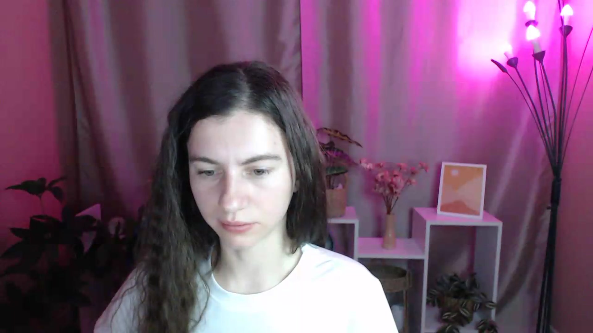 Gallery image thumbnail from MistyBree's myfreecams stream on, 05/01/2026, 11:45 image 4 of 20