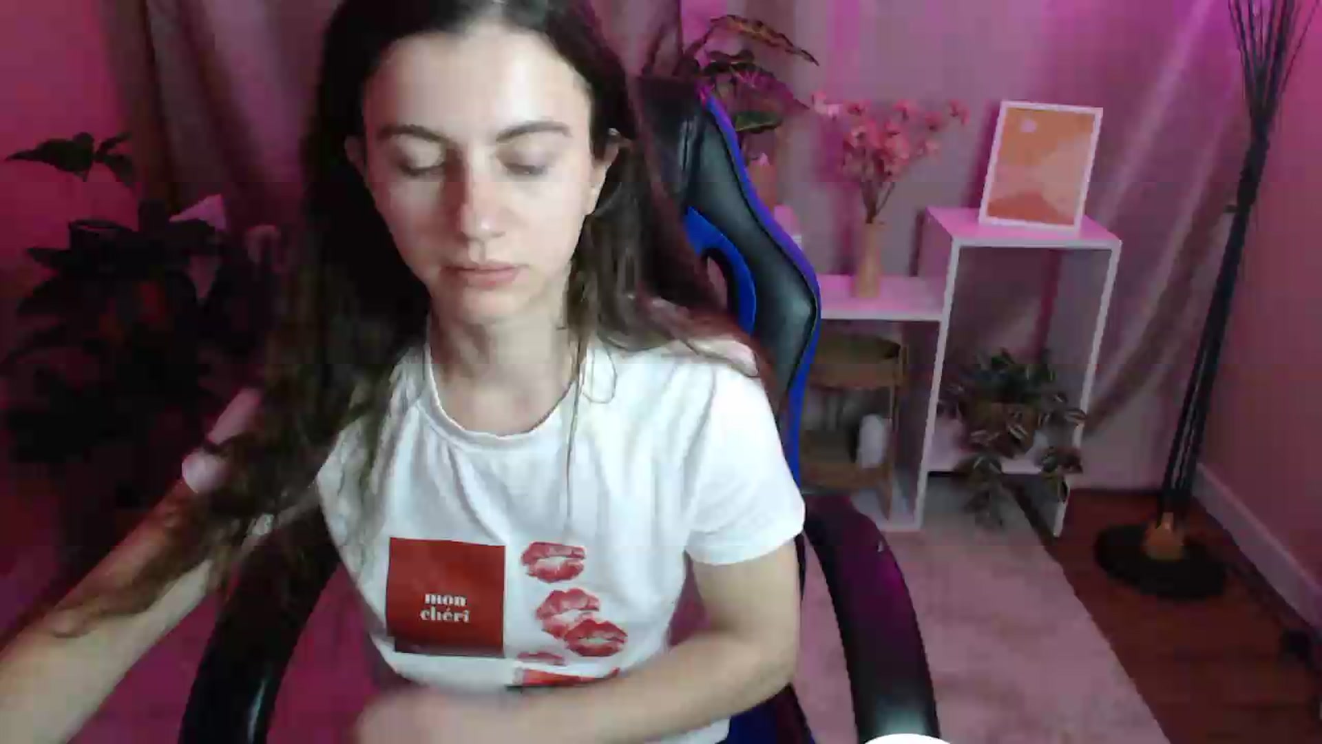 Gallery image thumbnail from MistyBree's myfreecams stream on, 05/01/2026, 12:46 image 7 of 20