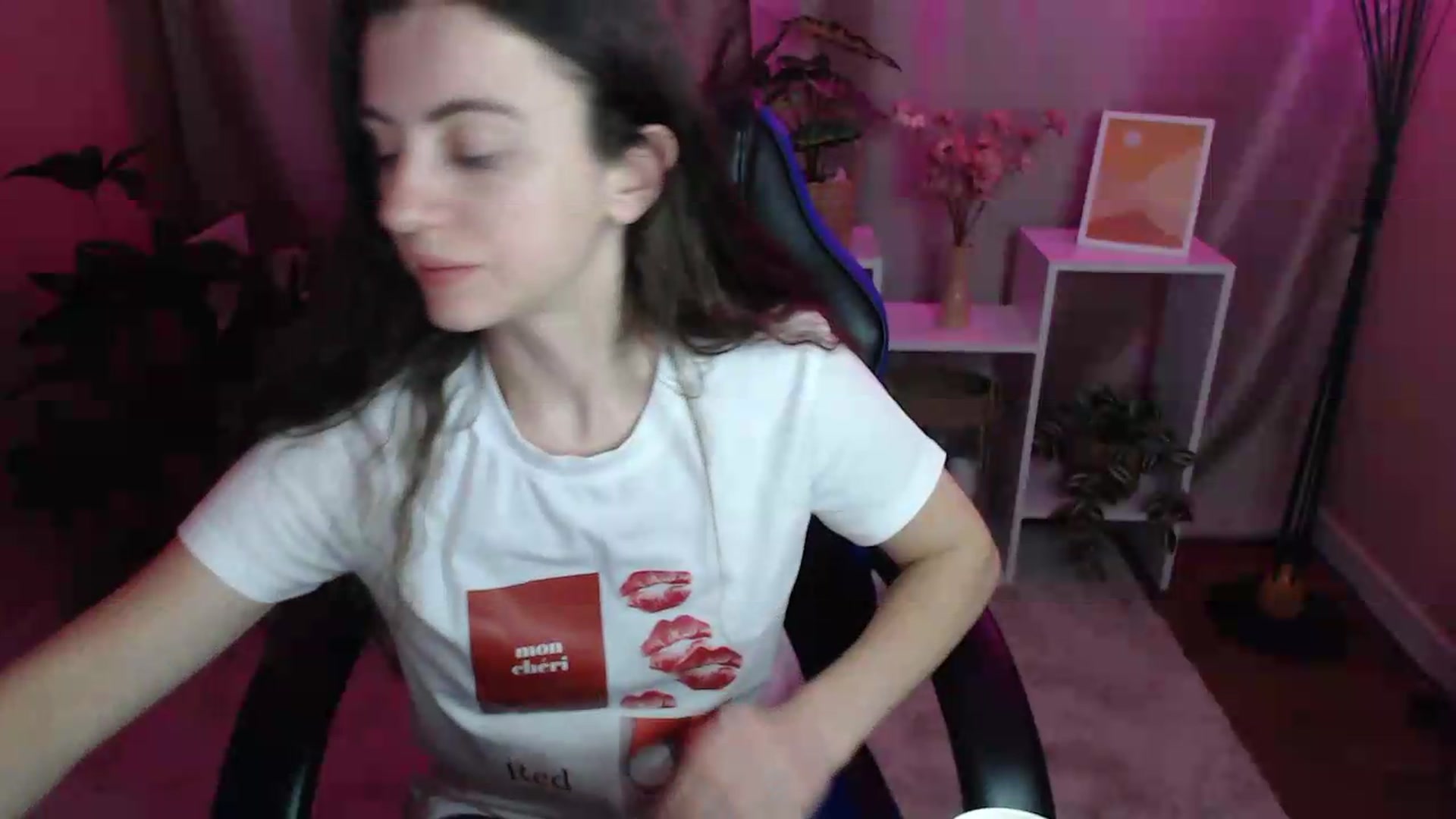 Gallery image thumbnail from MistyBree's myfreecams stream on, 05/01/2026, 12:46 image 5 of 20