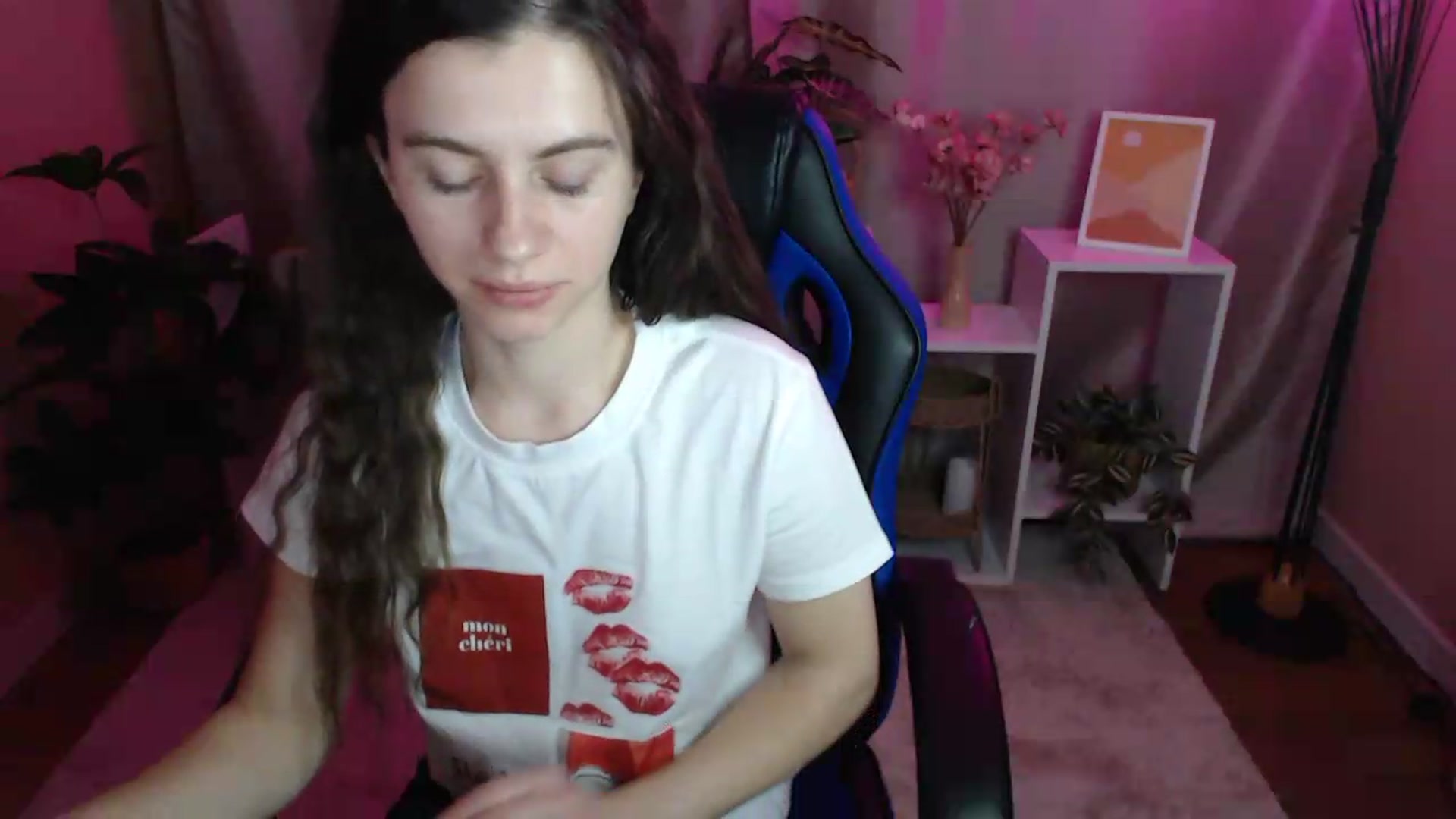 Gallery image thumbnail from MistyBree's myfreecams stream on, 05/01/2026, 12:46 image 13 of 20