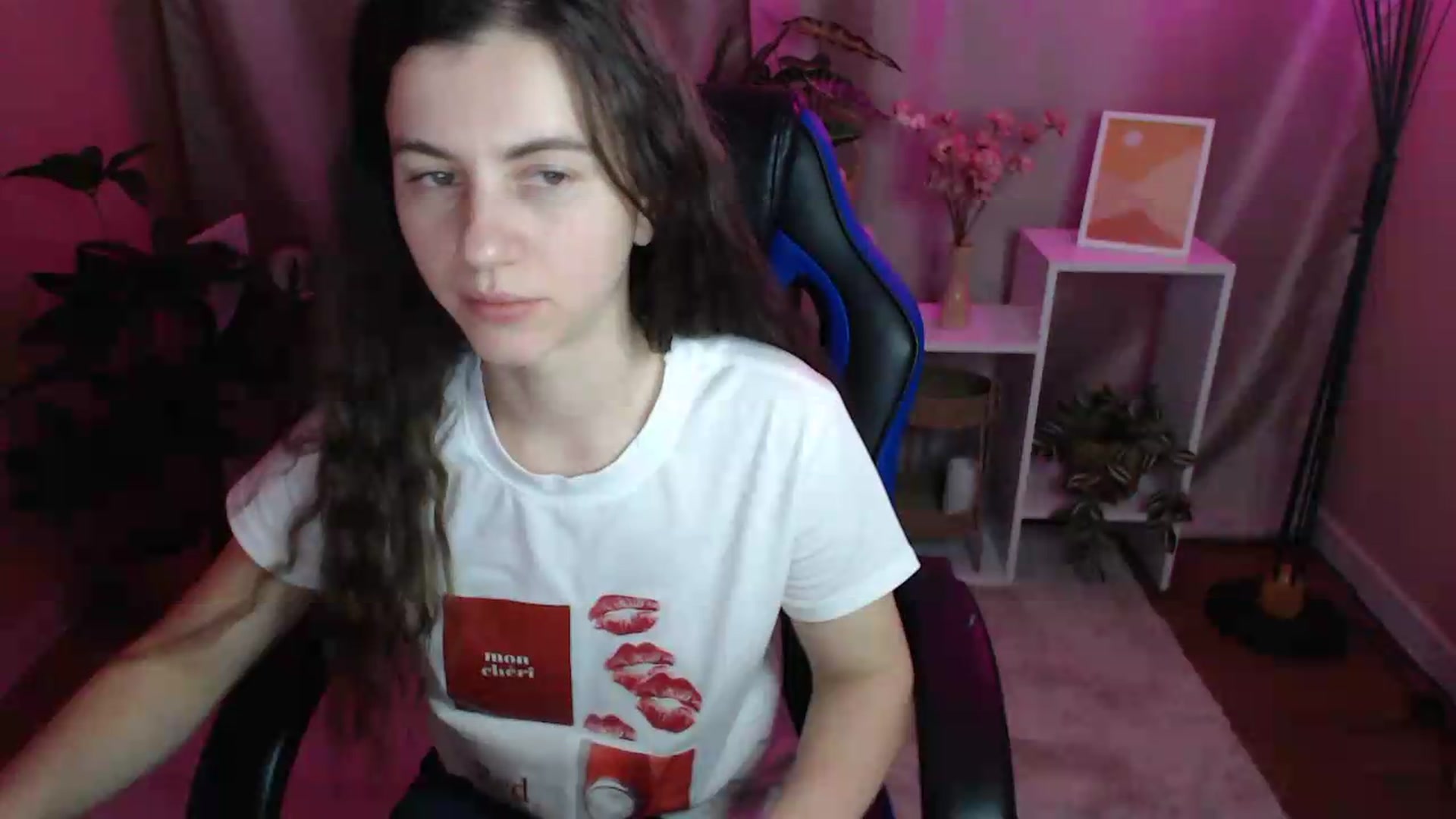Gallery image thumbnail from MistyBree's myfreecams stream on, 05/01/2026, 12:46 image 17 of 20