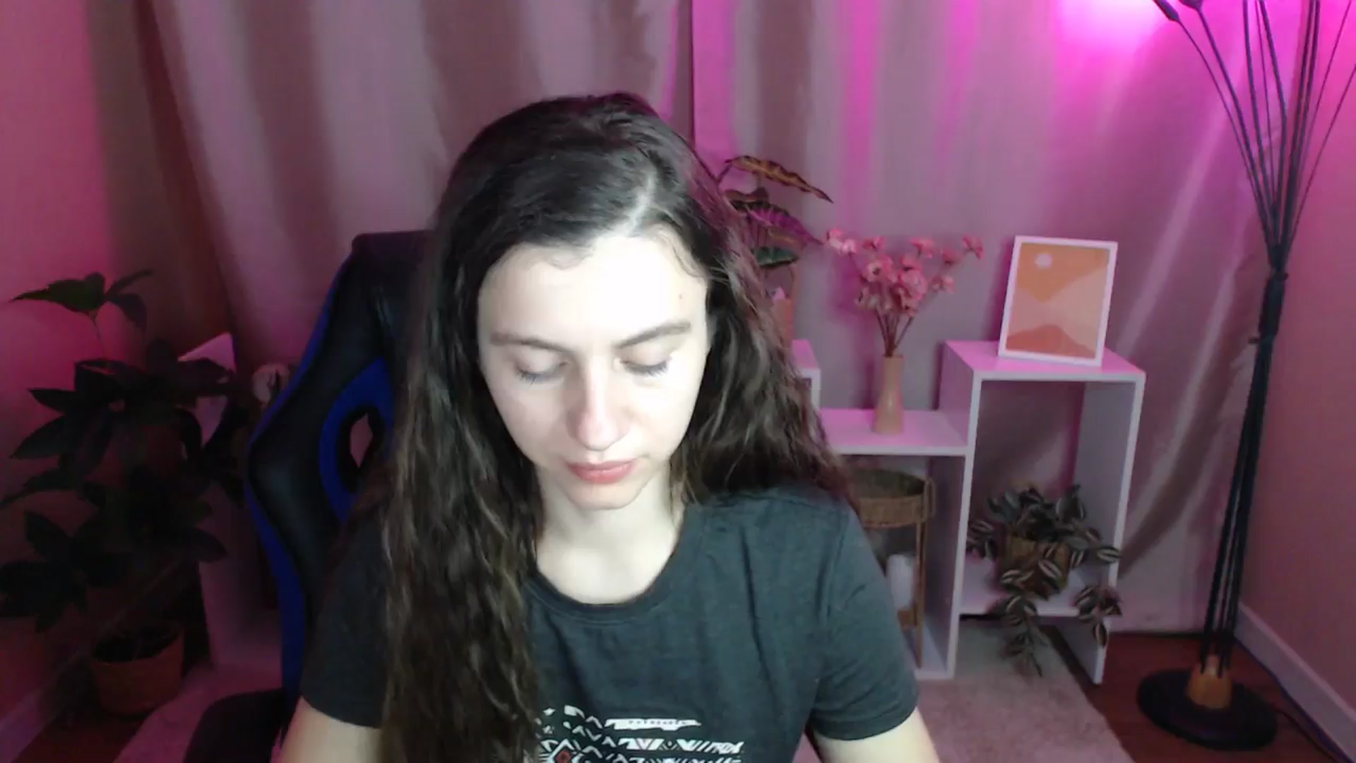 Gallery image thumbnail from MistyBree's myfreecams stream on, 05/03/2026, 13:42 image 9 of 20