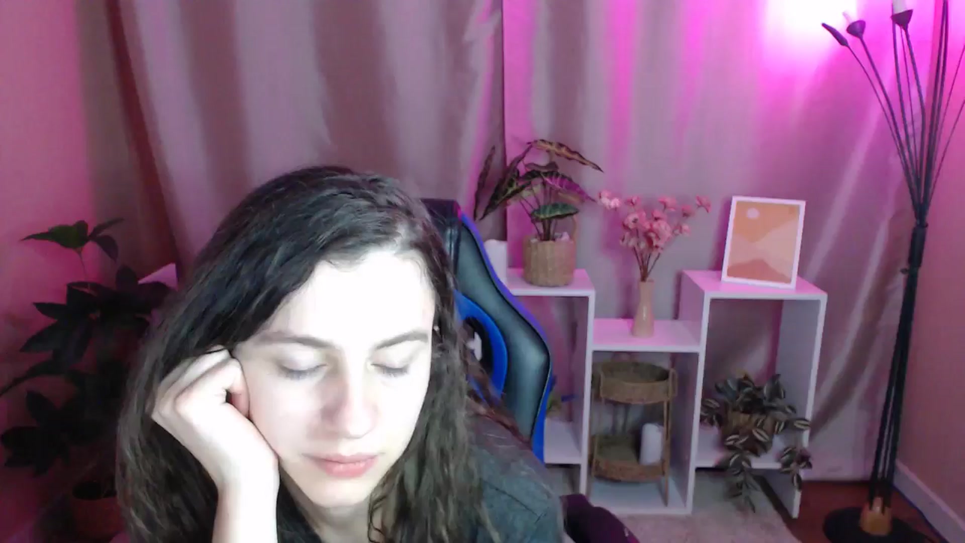 Gallery image thumbnail from MistyBree's myfreecams stream on, 05/03/2026, 13:42 image 5 of 20