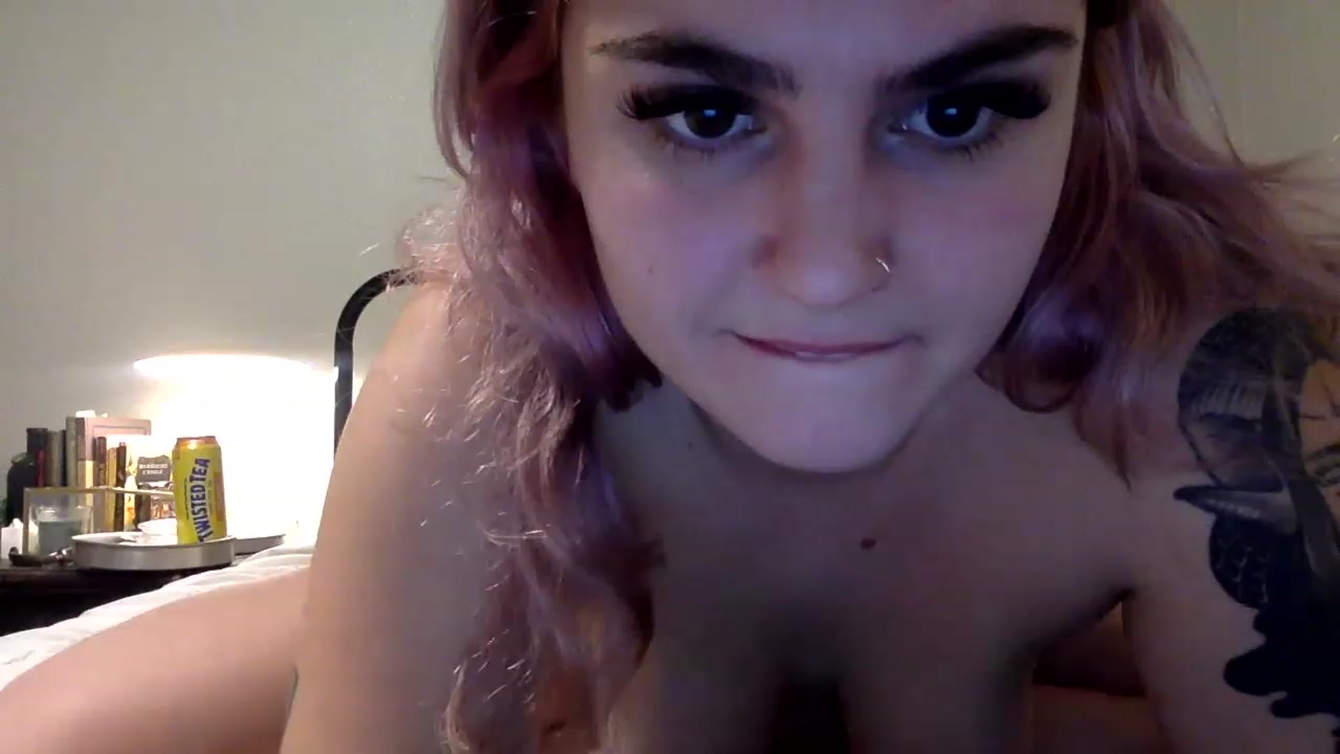 Gallery image thumbnail from Misylooo's myfreecams stream on, 11/29/2022, 04:07 image 6 of 20