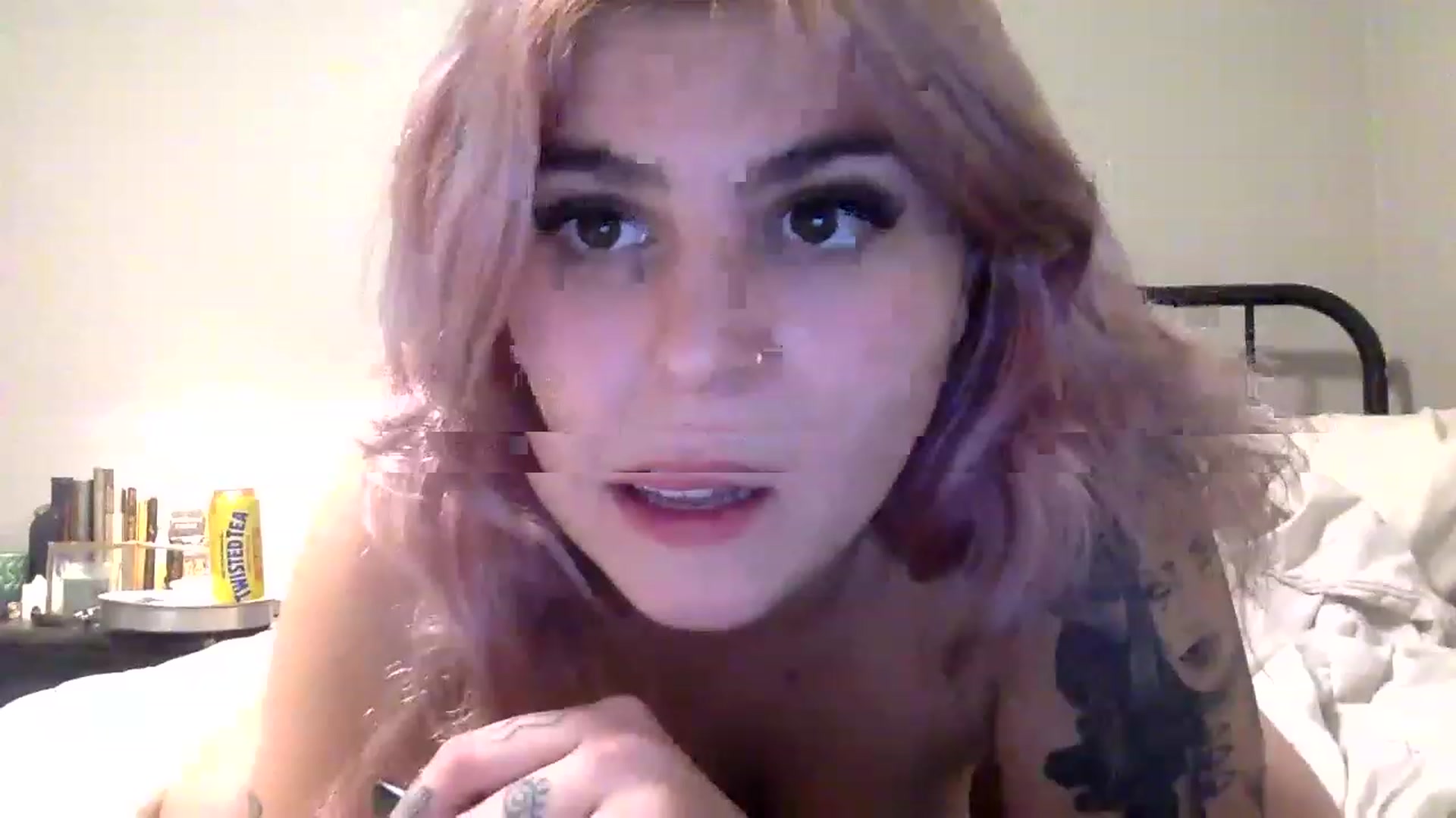 Gallery image thumbnail from Misylooo's myfreecams stream on, 11/29/2022, 04:07 image 4 of 20