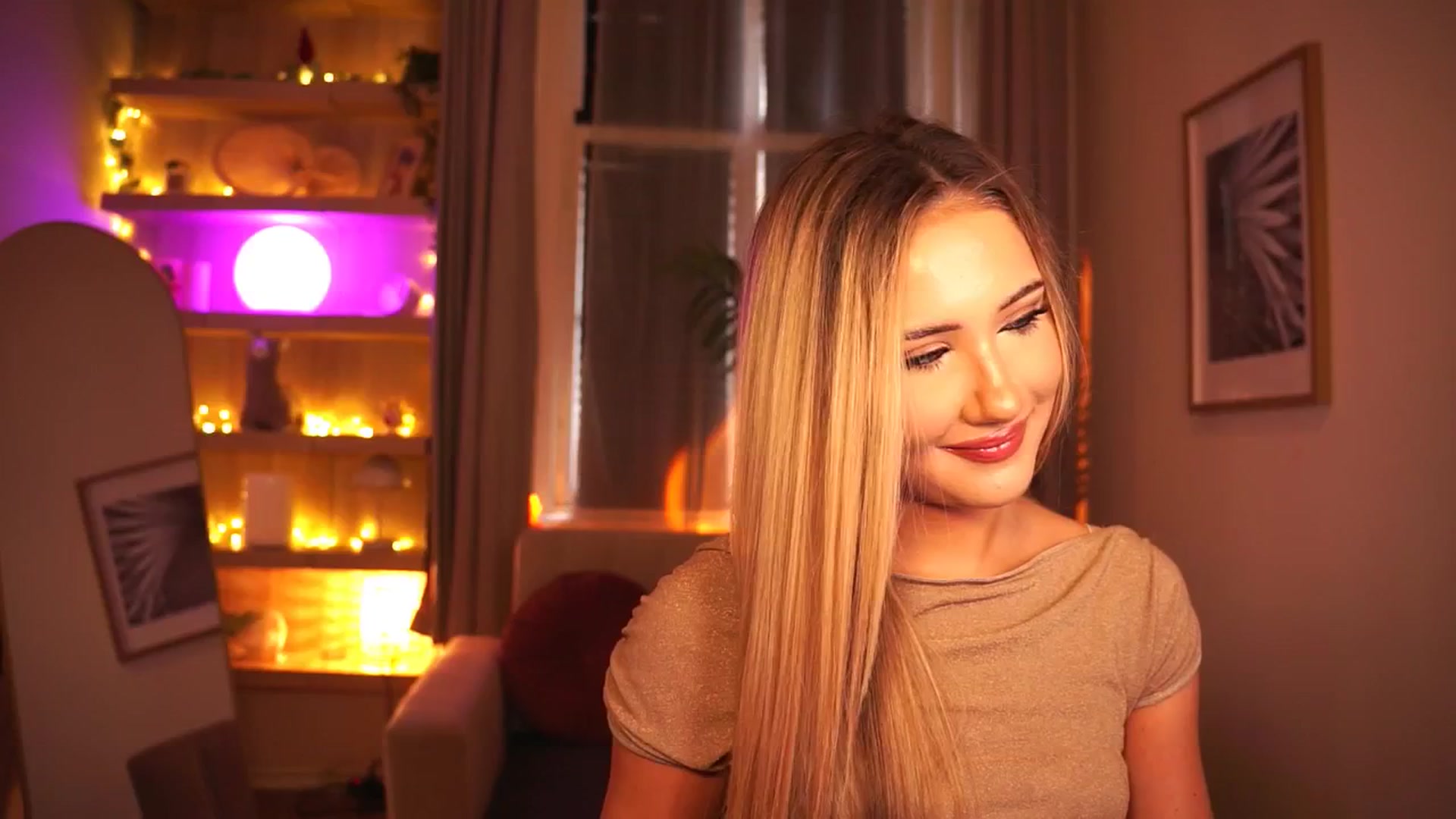 Gallery image thumbnail from MiuMiiu's myfreecams stream on, 11/13/2025, 11:04 image 13 of 20