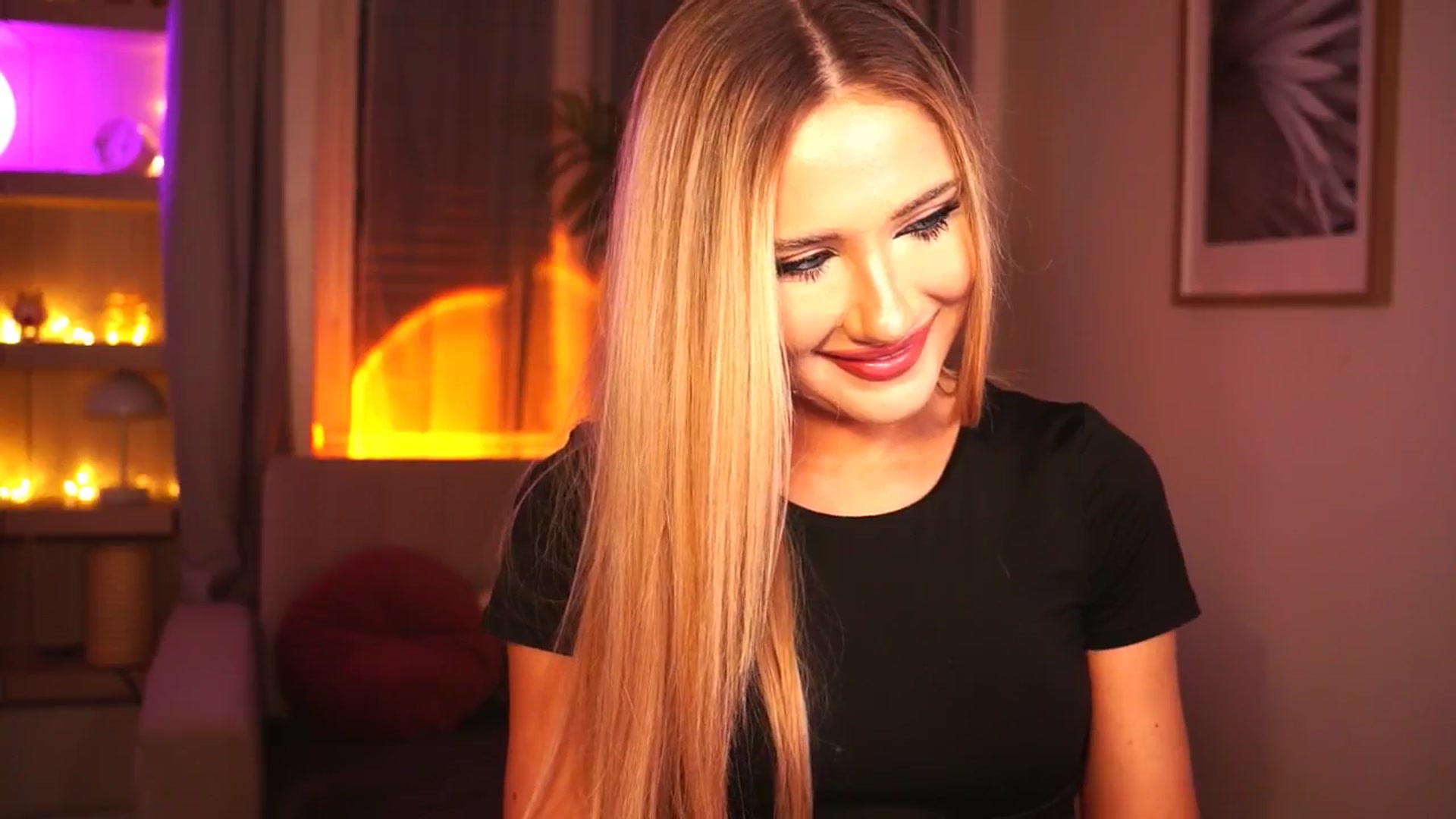 Gallery image thumbnail from MiuMiiu's myfreecams stream on, 11/26/2025, 18:28 image 4 of 20