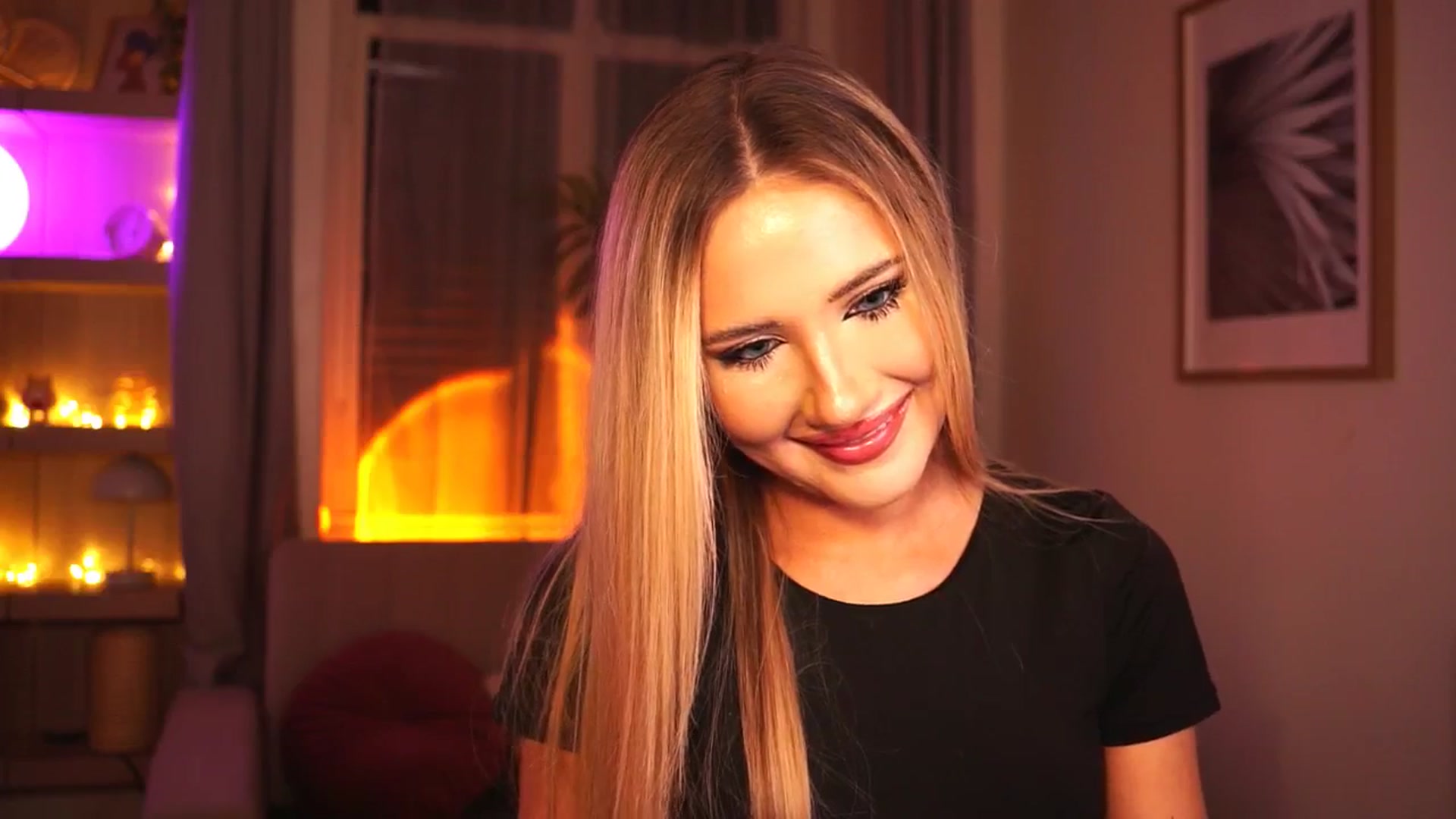 Gallery image thumbnail from MiuMiiu's myfreecams stream on, 11/26/2025, 18:28 image 9 of 20