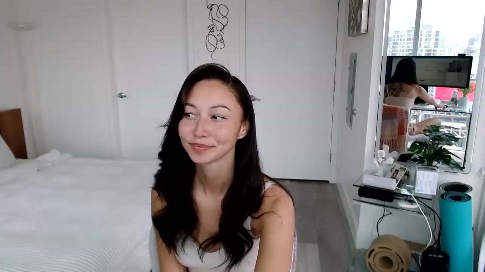 Gallery image thumbnail from Miu_Minnie's myfreecams stream on, 04/13/2023, 19:31 image 11 of 20