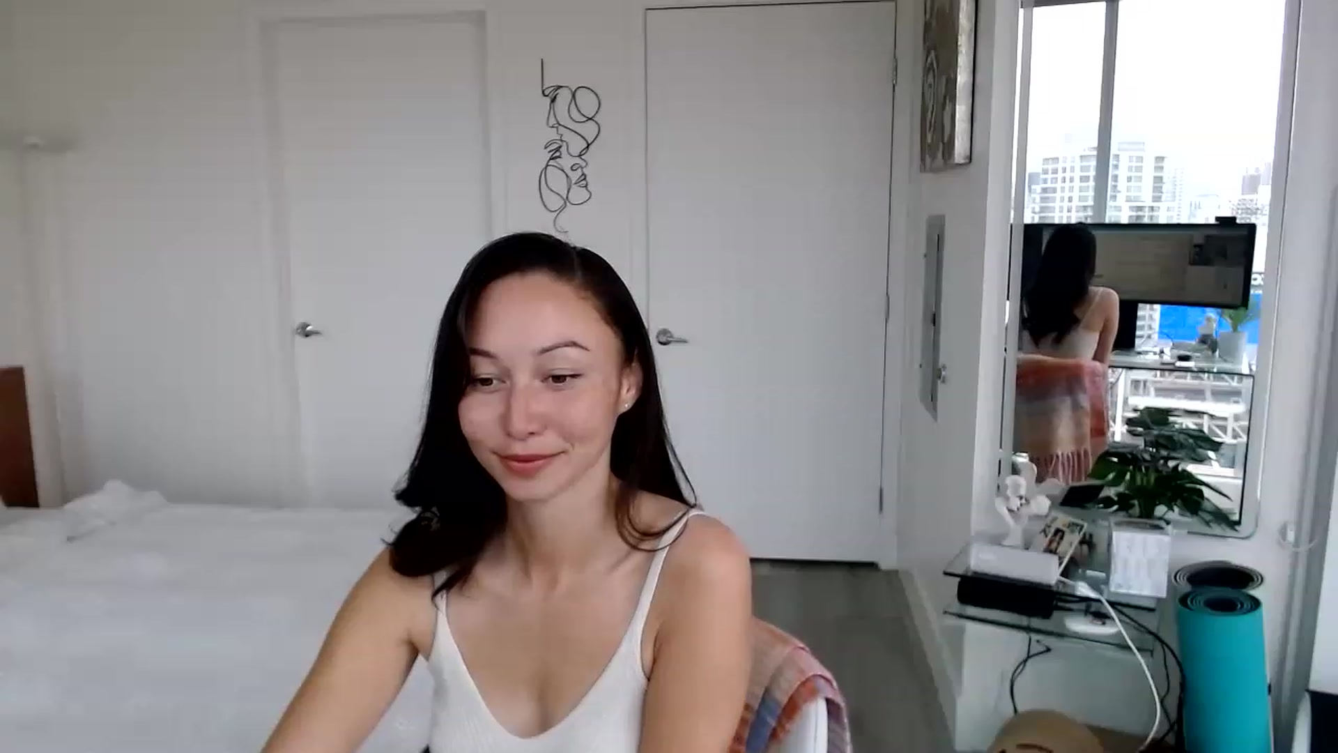 Gallery image thumbnail from Miu_Minnie's myfreecams stream on, 04/13/2023, 19:31 image 7 of 20
