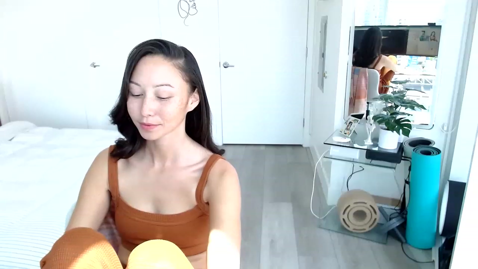 Gallery image thumbnail from Miu_Minnie's myfreecams stream on, 04/24/2023, 21:17 image 15 of 20