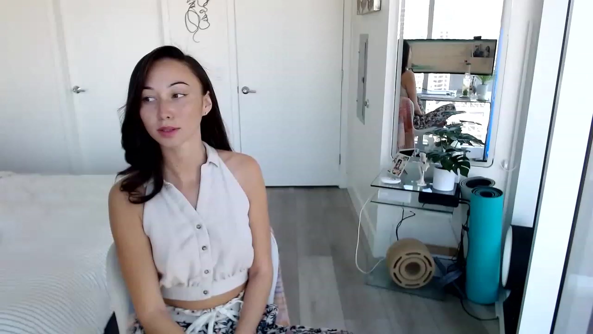 Gallery image thumbnail from Miu_Minnie's myfreecams stream on, 04/27/2023, 18:32 image 5 of 20