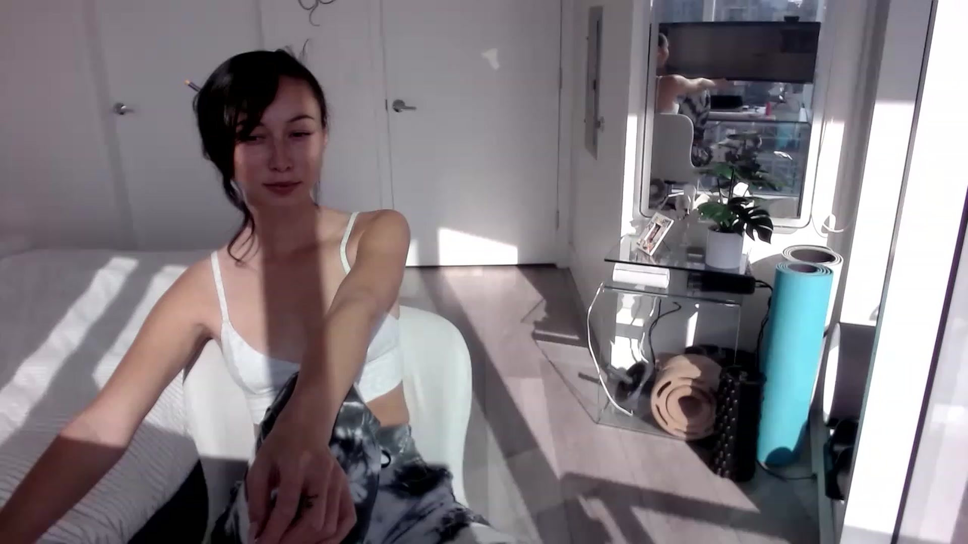 Gallery image thumbnail from Miu_Minnie's myfreecams stream on, 05/11/2023, 01:56 image 2 of 20