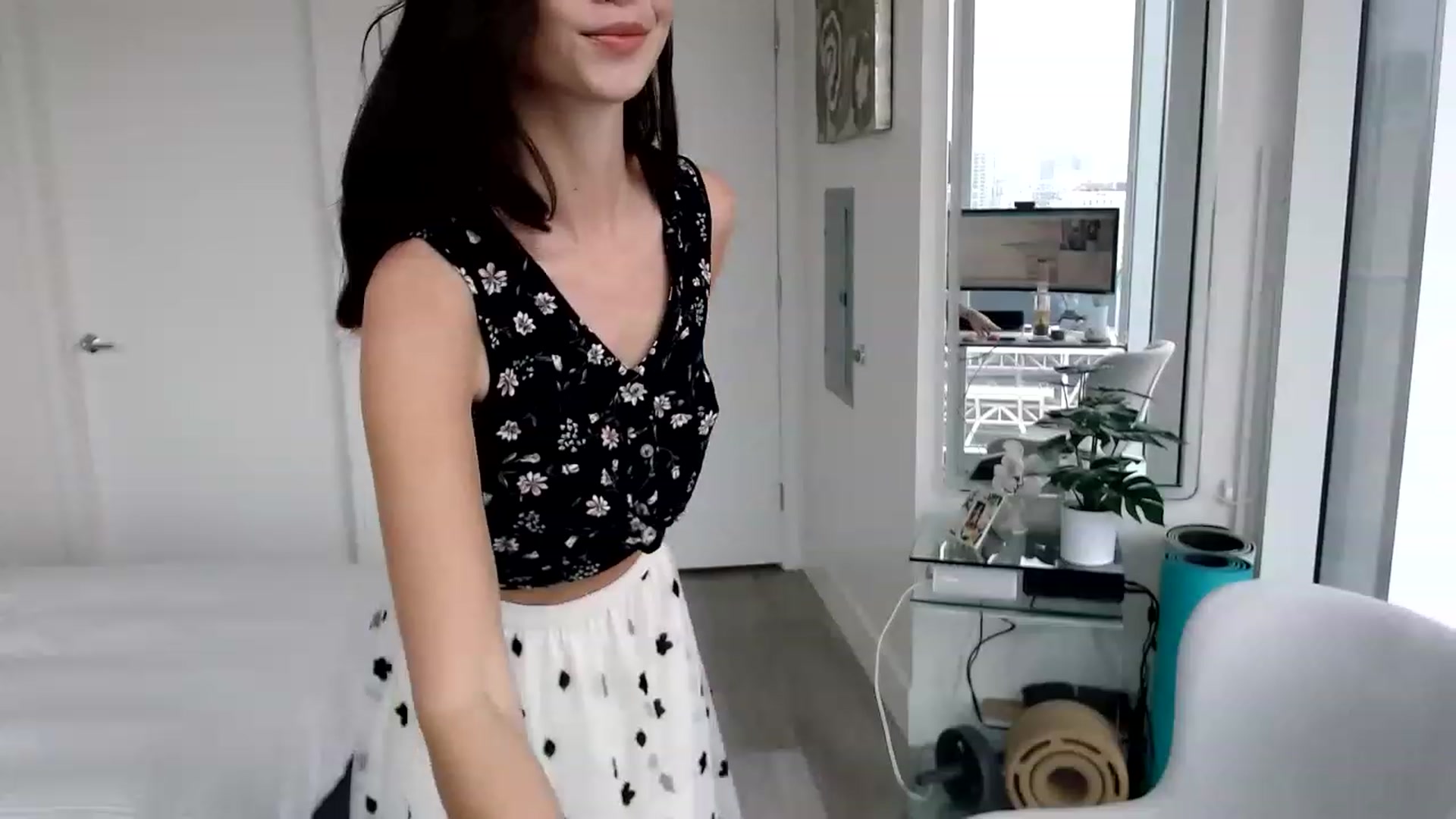 Gallery image thumbnail from Miu_Minnie's myfreecams stream on, 05/13/2023, 21:39 image 4 of 20