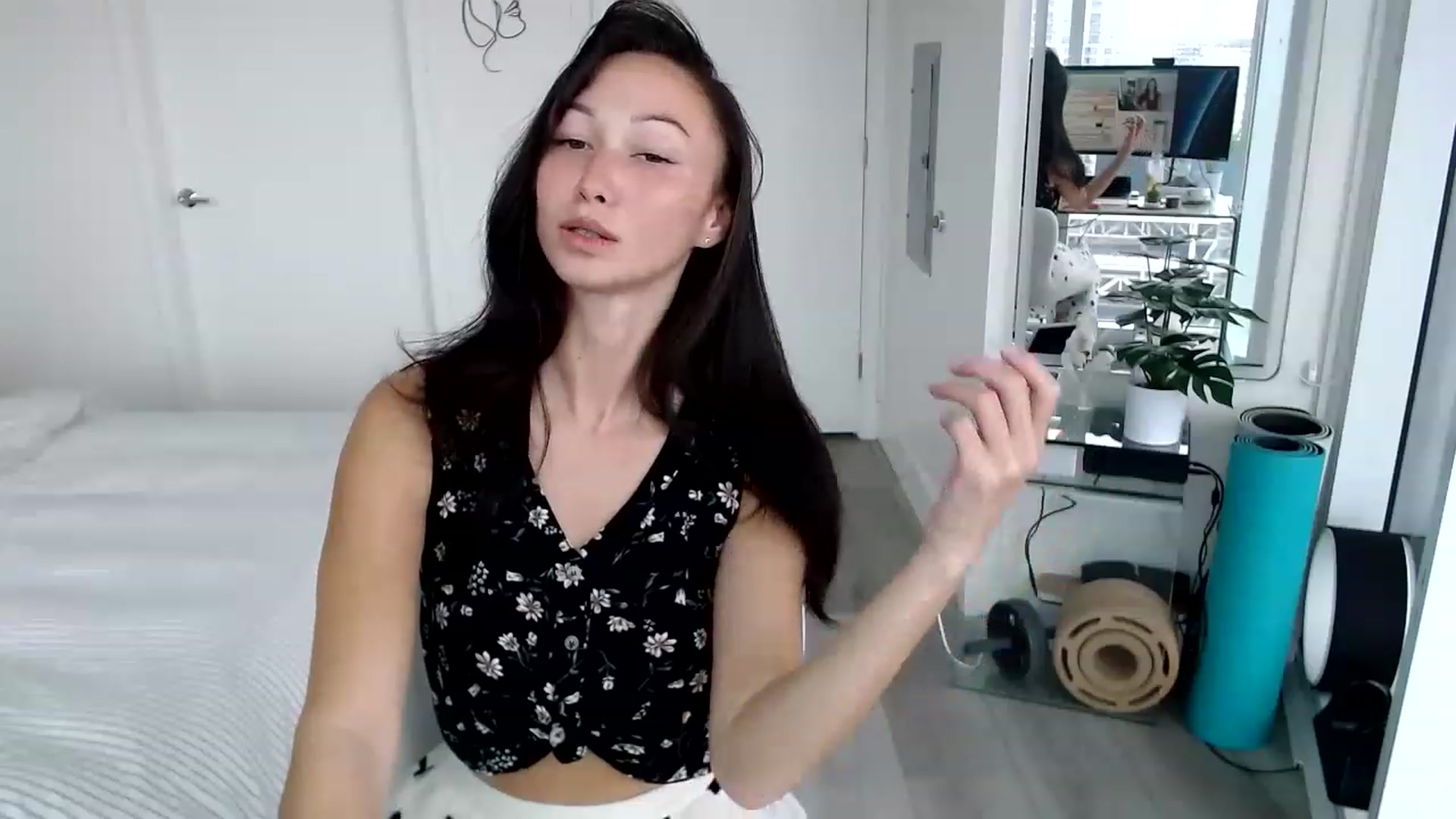 Gallery image thumbnail from Miu_Minnie's myfreecams stream on, 05/13/2023, 21:39 image 20 of 20