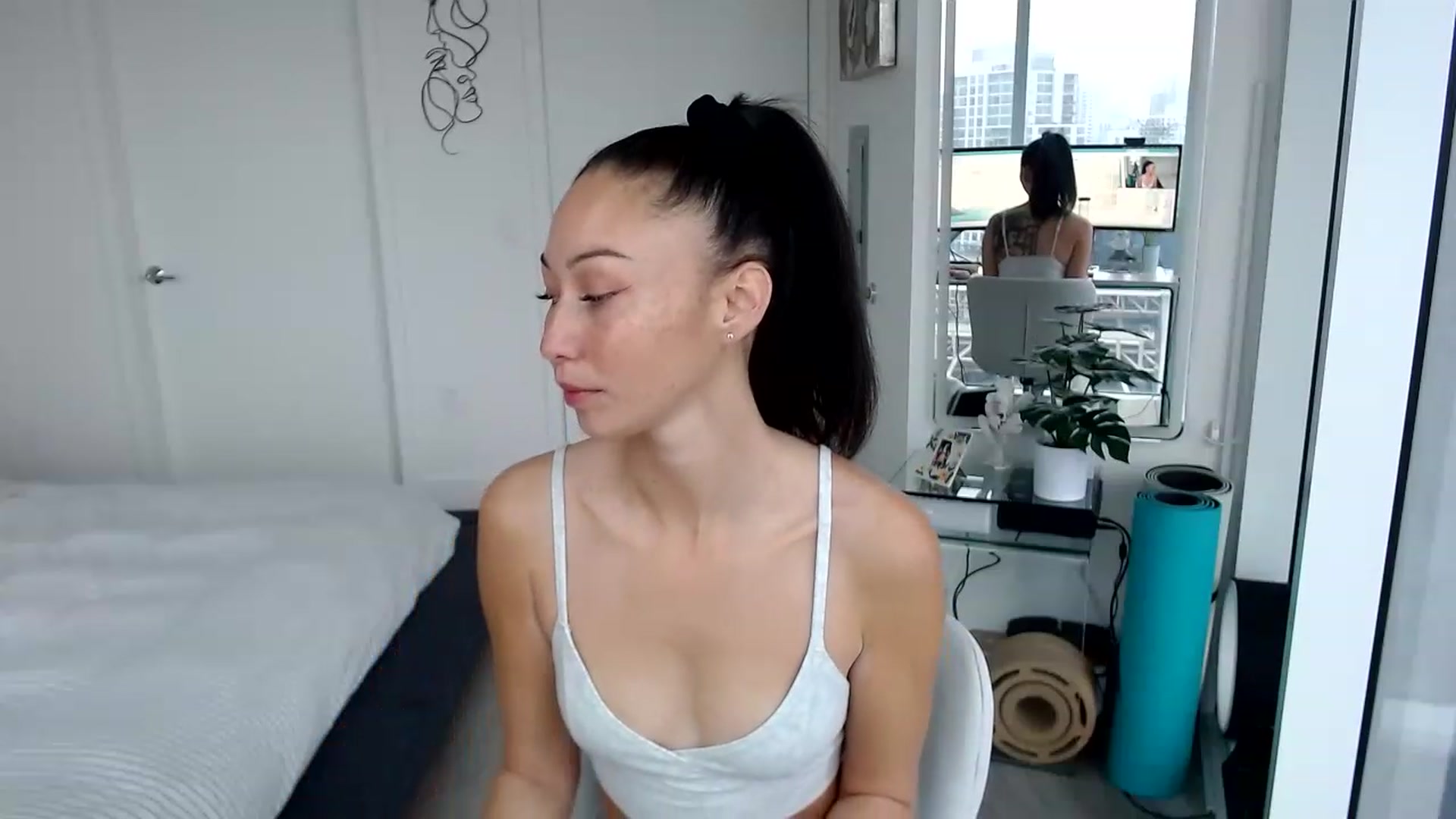 Gallery image thumbnail from Miu_Minnie's myfreecams stream on, 05/15/2023, 16:30 image 4 of 20
