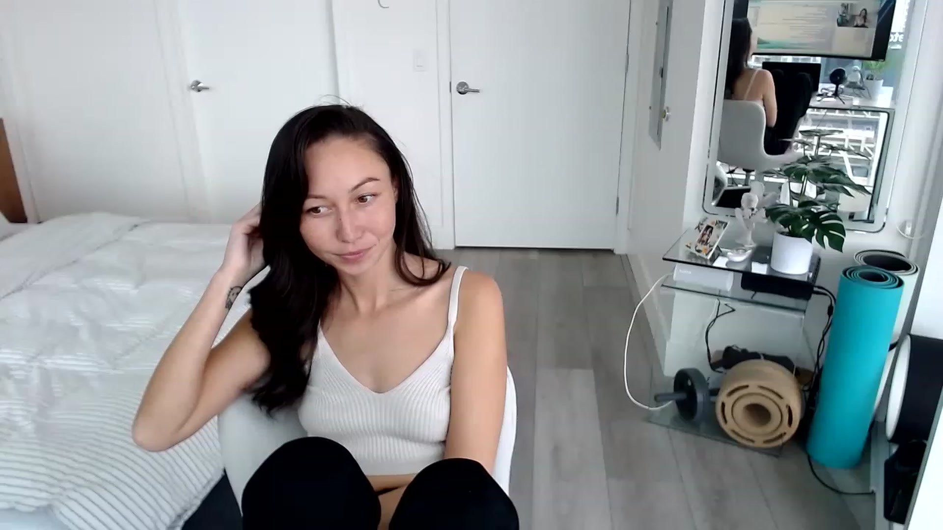 Gallery image thumbnail from Miu_Minnie's myfreecams stream on, 05/30/2023, 20:02 image 20 of 20