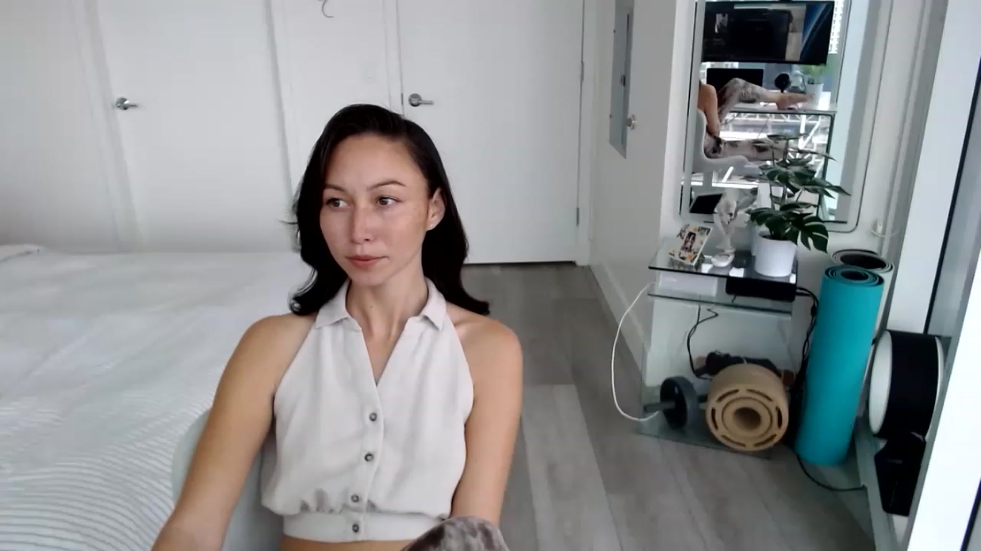 Gallery image thumbnail from Miu_Minnie's myfreecams stream on, 05/31/2023, 18:07 image 8 of 20
