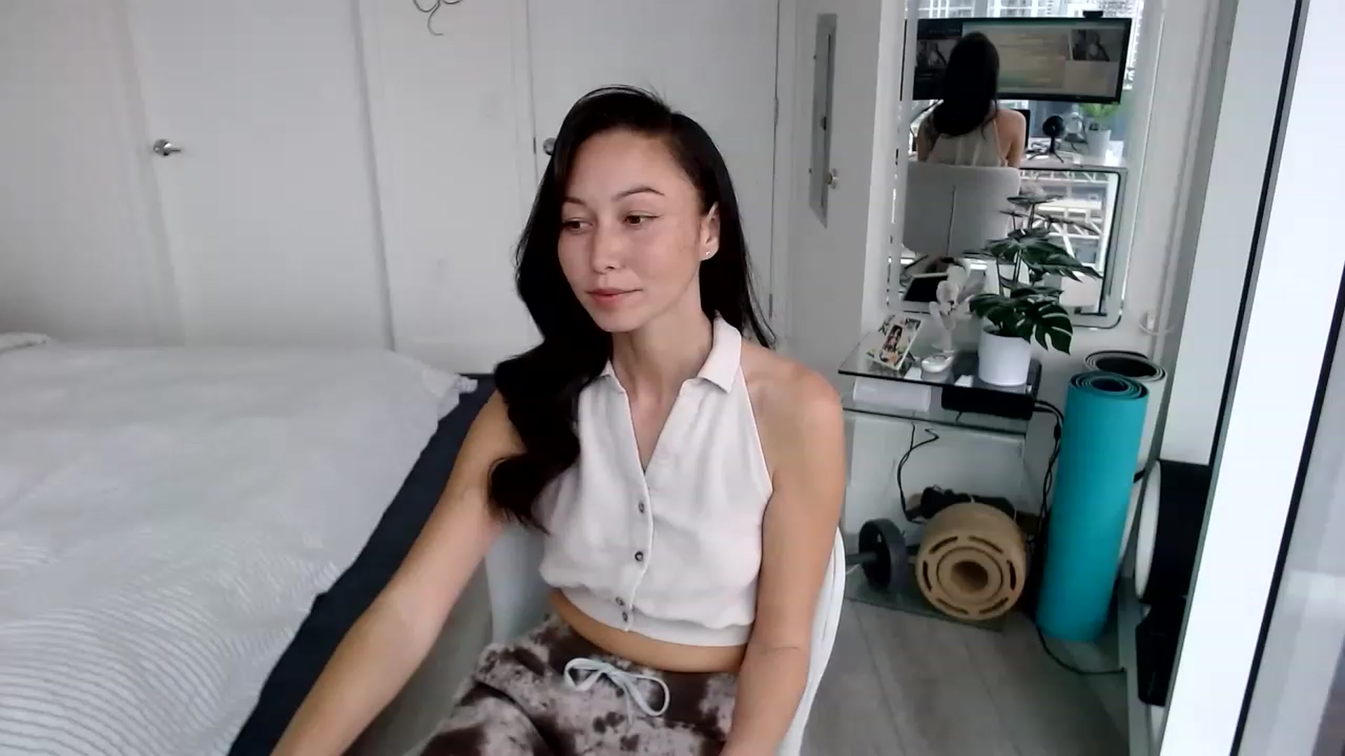 Gallery image thumbnail from Miu_Minnie's myfreecams stream on, 05/31/2023, 20:21 image 6 of 20