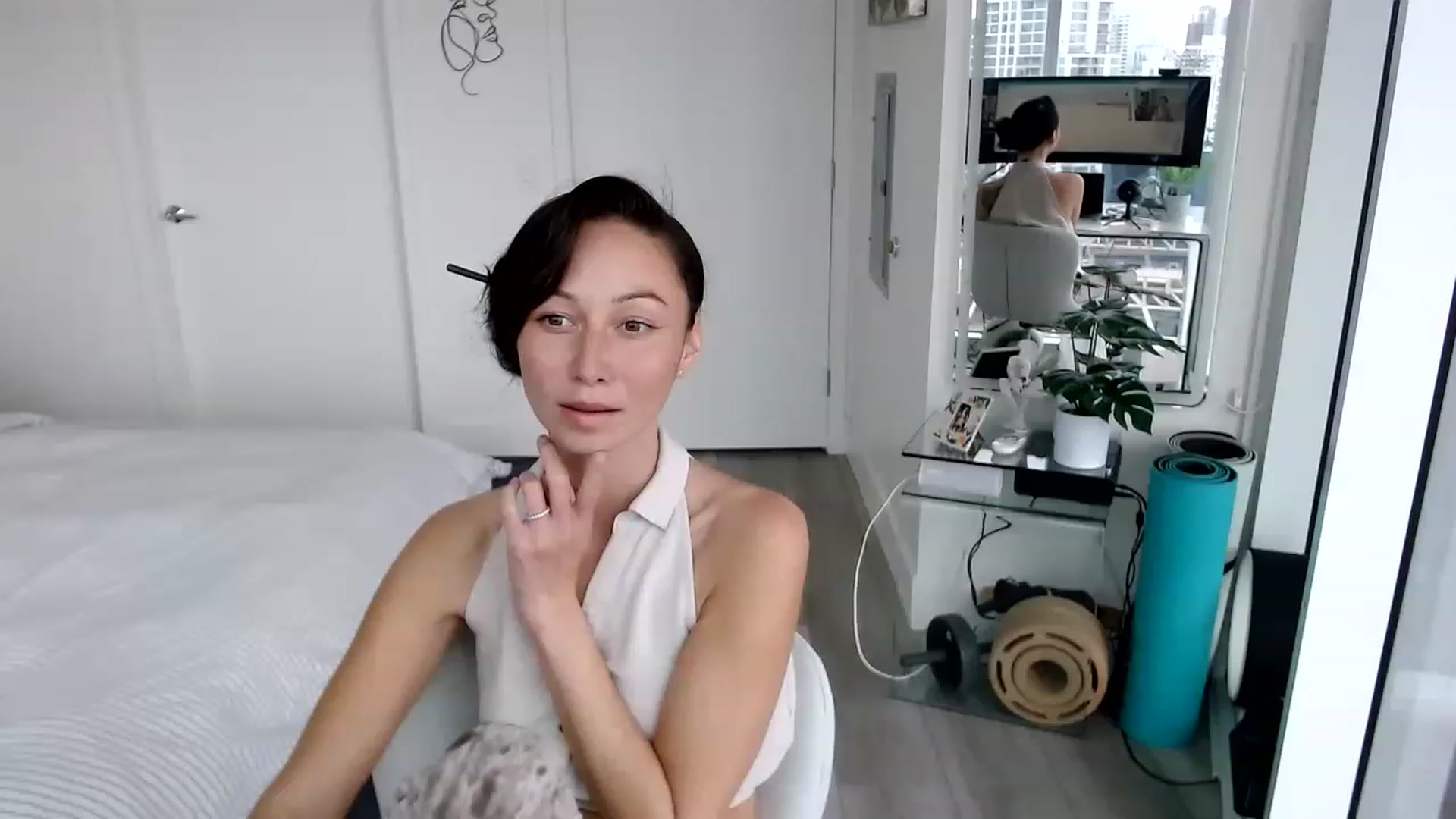 Gallery image thumbnail from Miu_Minnie's myfreecams stream on, 05/31/2023, 20:21 image 19 of 20