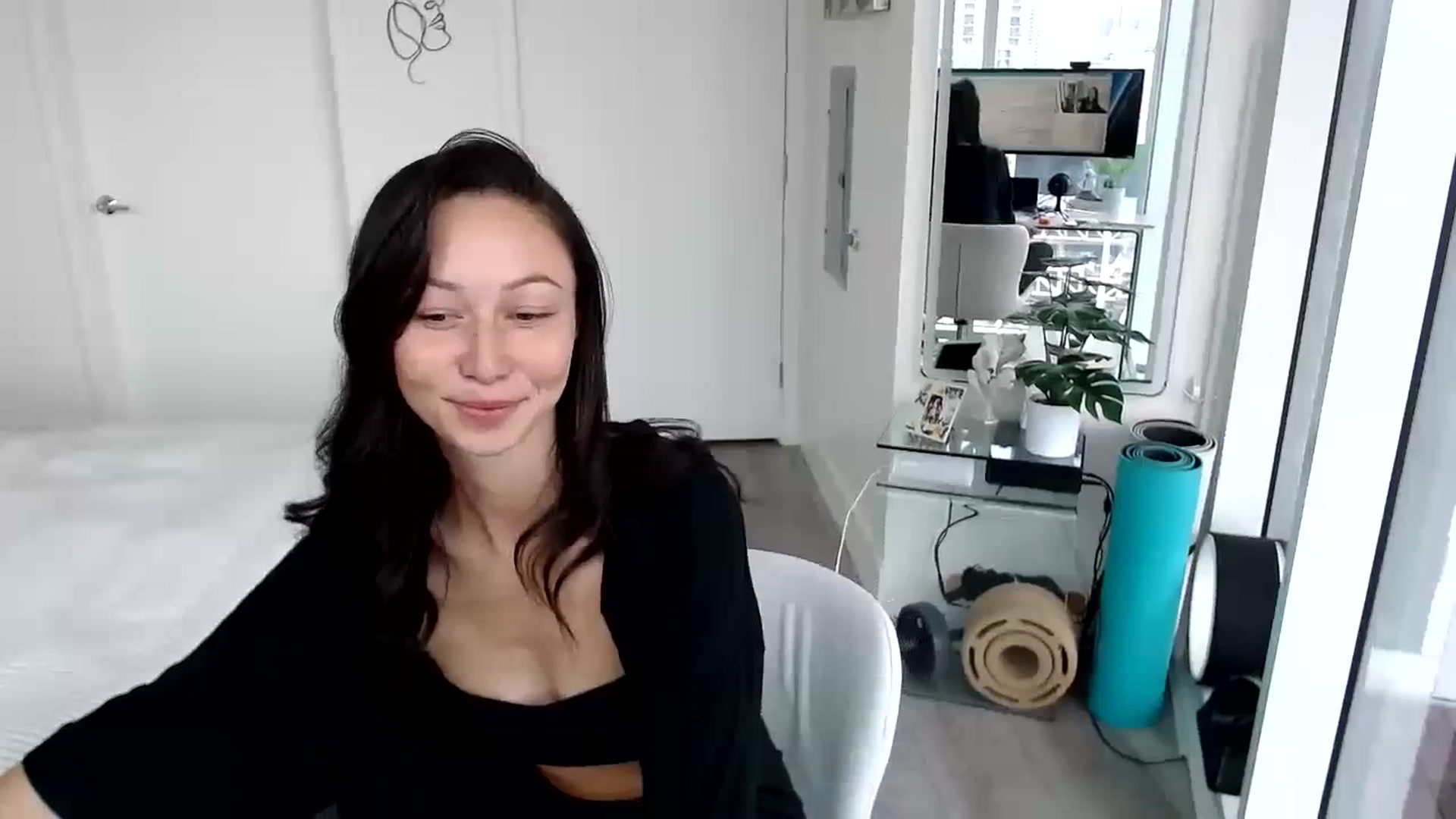 Gallery image thumbnail from Miu_Minnie's myfreecams stream on, 06/05/2023, 19:45 image 18 of 20