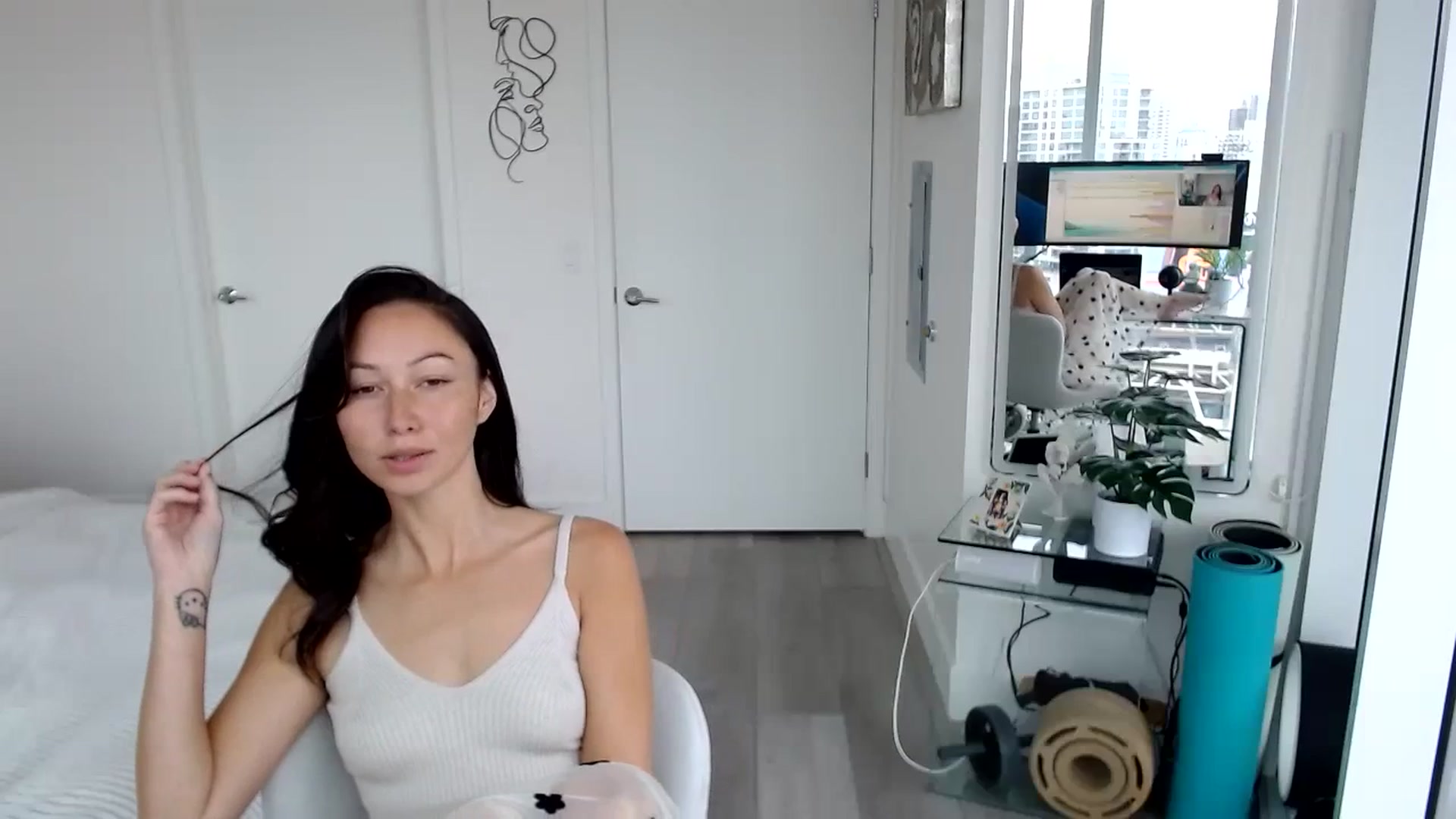 Gallery image thumbnail from Miu_Minnie's myfreecams stream on, 06/07/2023, 16:18 image 10 of 20