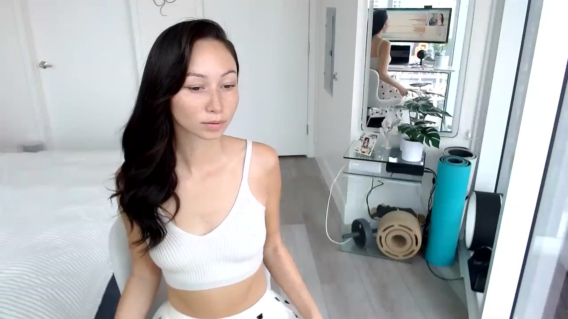 Gallery image thumbnail from Miu_Minnie's myfreecams stream on, 06/07/2023, 16:18 image 20 of 20