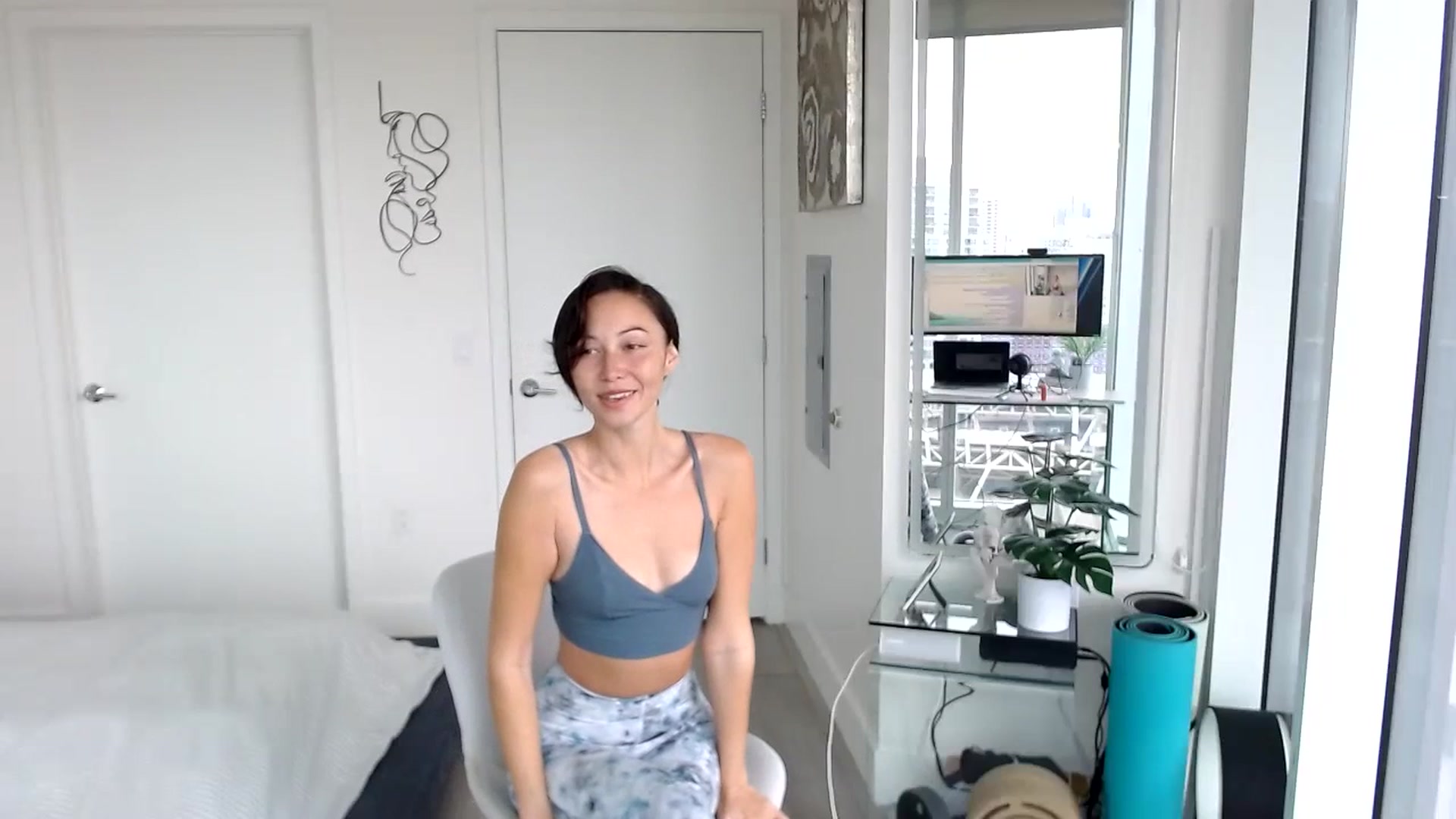 Gallery image thumbnail from Miu_Minnie's myfreecams stream on, 06/08/2023, 16:45 image 10 of 20