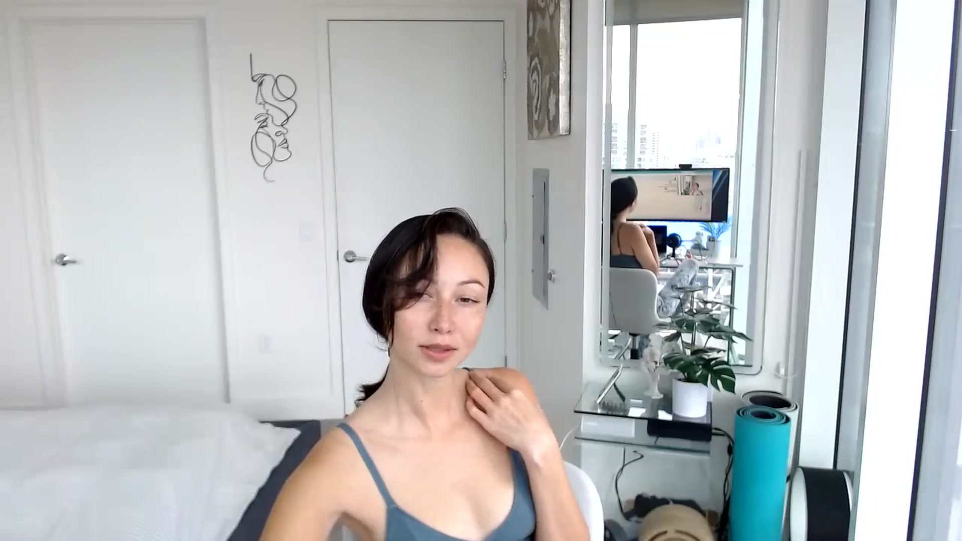Gallery image thumbnail from Miu_Minnie's myfreecams stream on, 06/08/2023, 16:45 image 11 of 20