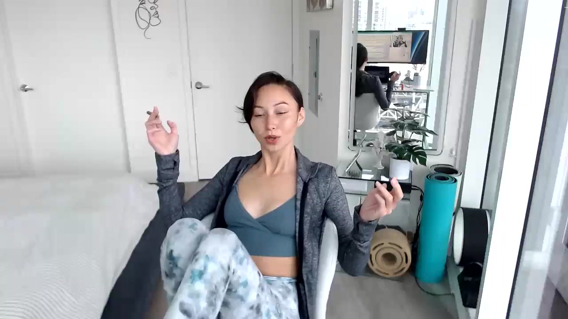 Gallery image thumbnail from Miu_Minnie's myfreecams stream on, 06/08/2023, 16:45 image 3 of 20