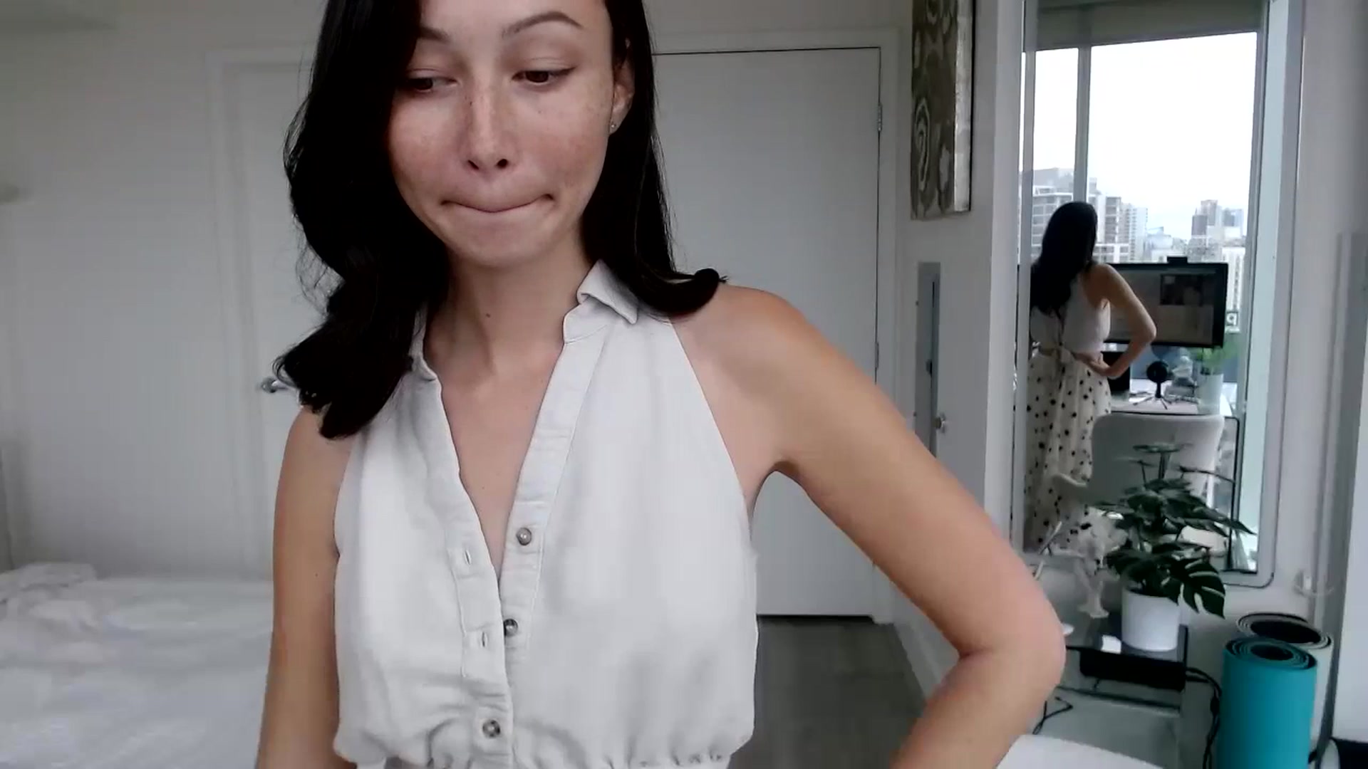 Gallery image thumbnail from Miu_Minnie's myfreecams stream on, 06/12/2023, 21:09 image 20 of 20