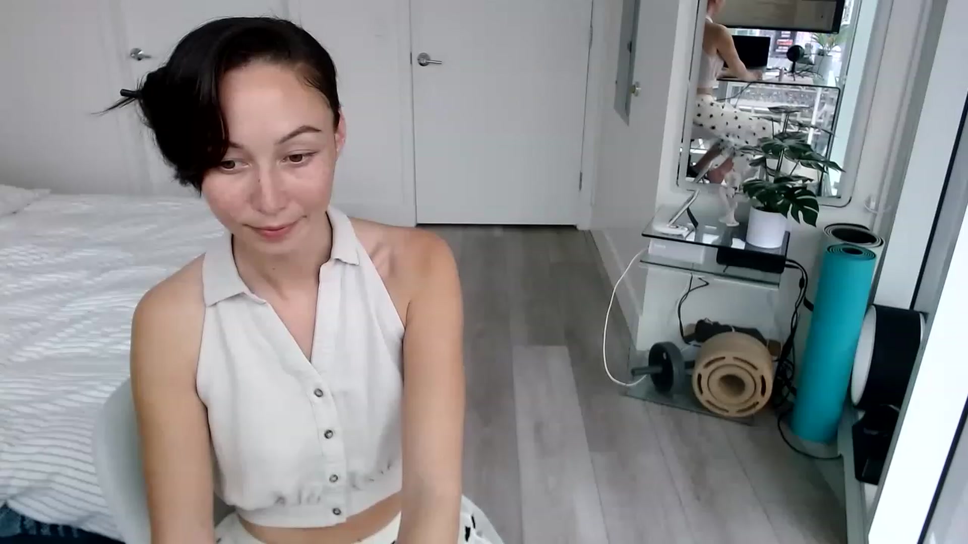 Gallery image thumbnail from Miu_Minnie's myfreecams stream on, 06/18/2023, 22:53 image 18 of 20