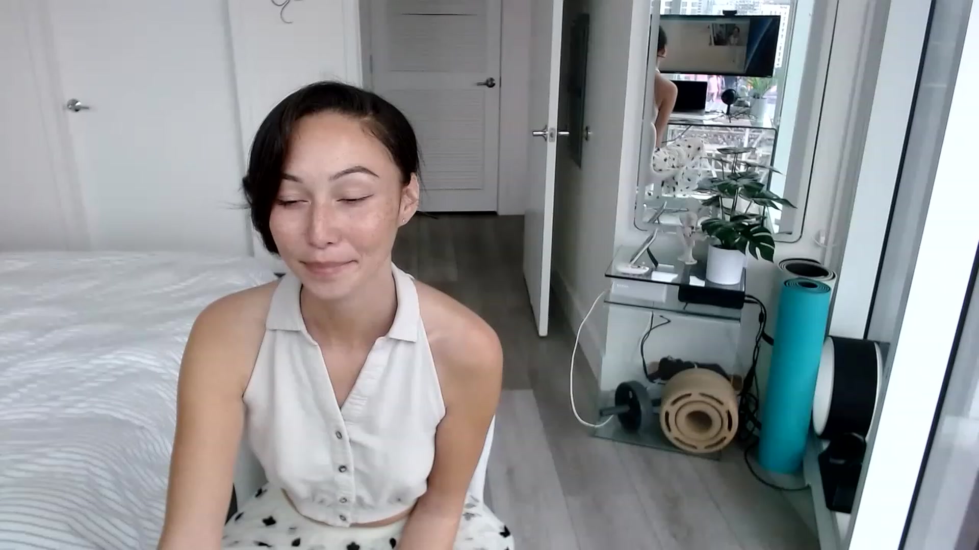 Gallery image thumbnail from Miu_Minnie's myfreecams stream on, 06/18/2023, 22:53 image 10 of 20