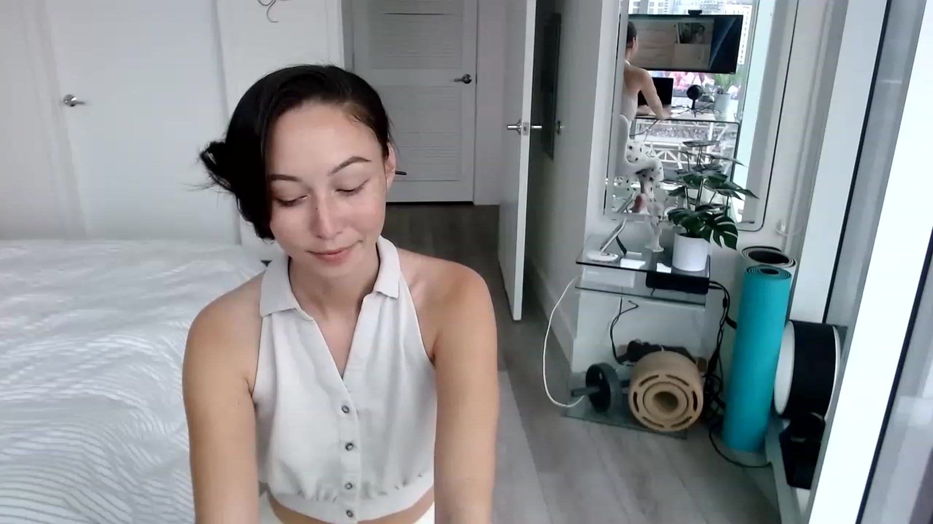 Gallery image thumbnail from Miu_Minnie's myfreecams stream on, 06/18/2023, 22:53 image 9 of 20