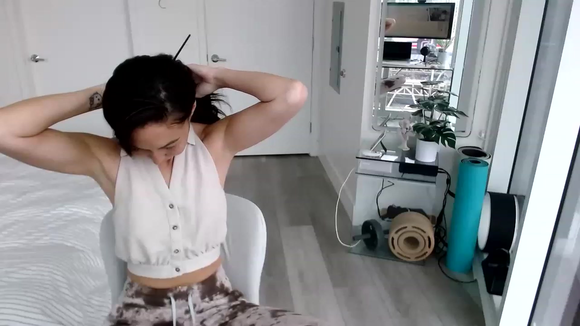 Gallery image thumbnail from Miu_Minnie's myfreecams stream on, 06/18/2023, 22:53 image 6 of 20