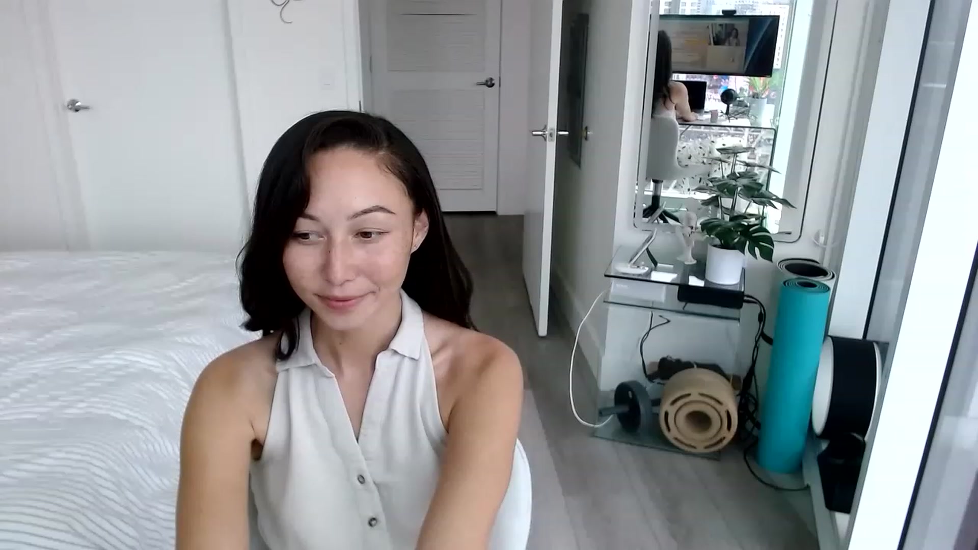 Gallery image thumbnail from Miu_Minnie's myfreecams stream on, 06/18/2023, 22:53 image 11 of 20