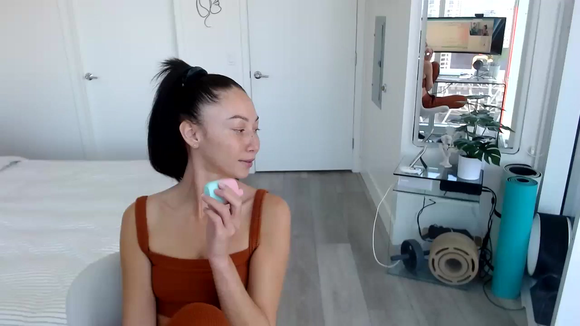 Gallery image thumbnail from Miu_Minnie's myfreecams stream on, 06/20/2023, 20:17 image 20 of 20