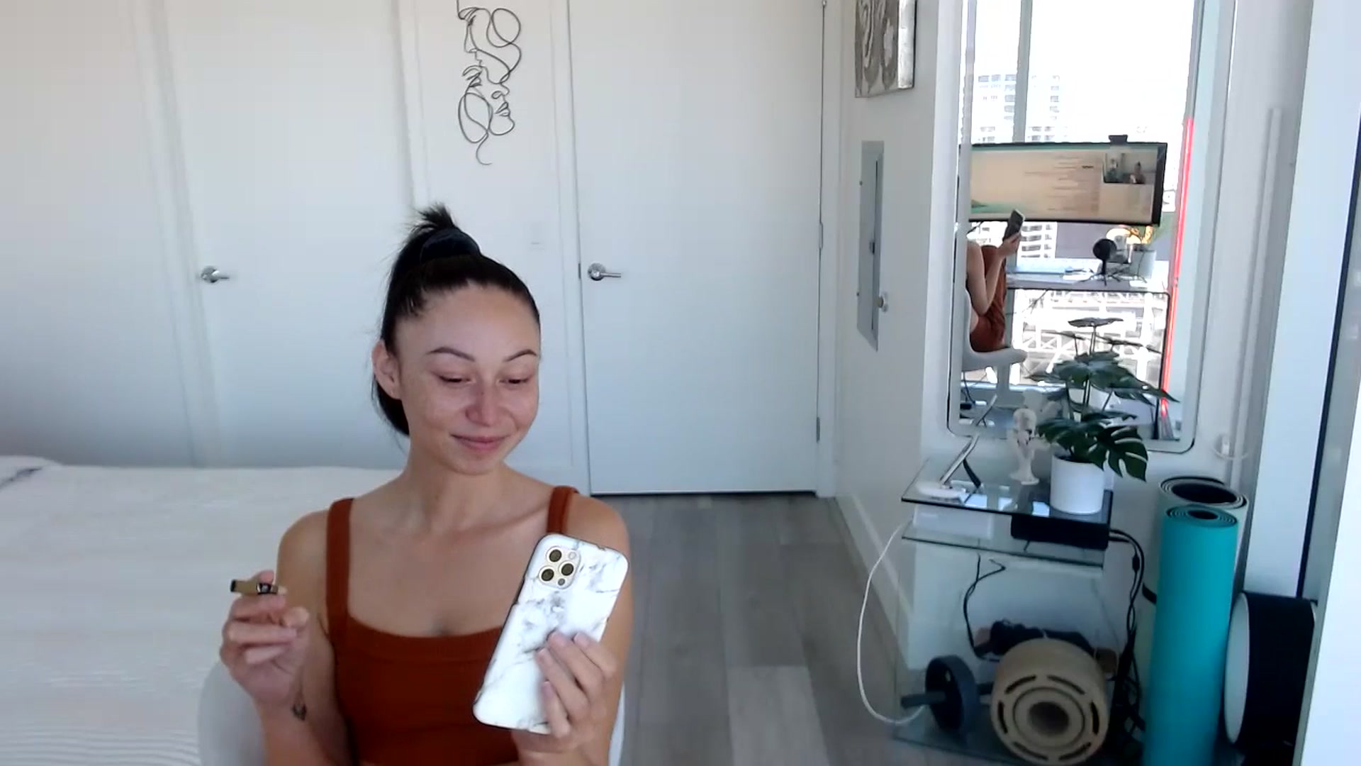 Gallery image thumbnail from Miu_Minnie's myfreecams stream on, 06/20/2023, 20:17 image 3 of 20