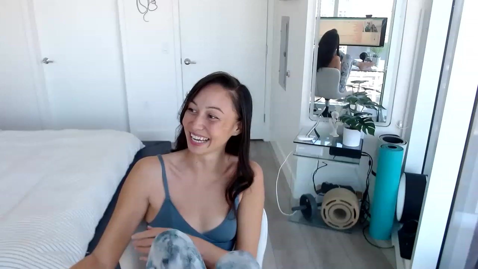 Gallery image thumbnail from Miu_Minnie's myfreecams stream on, 06/21/2023, 21:11 image 3 of 20